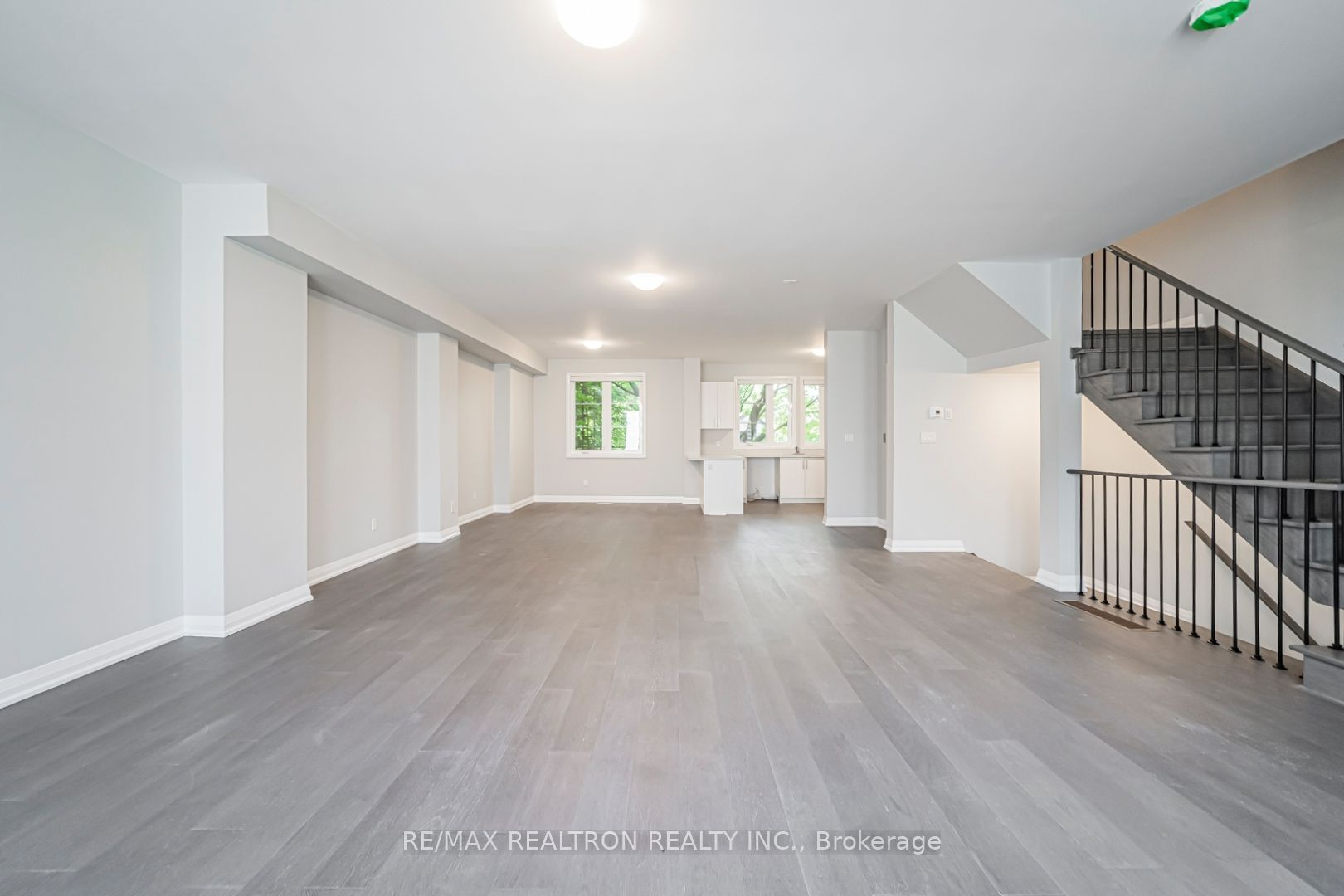 260 Eagle Street 22 Property Photo 18