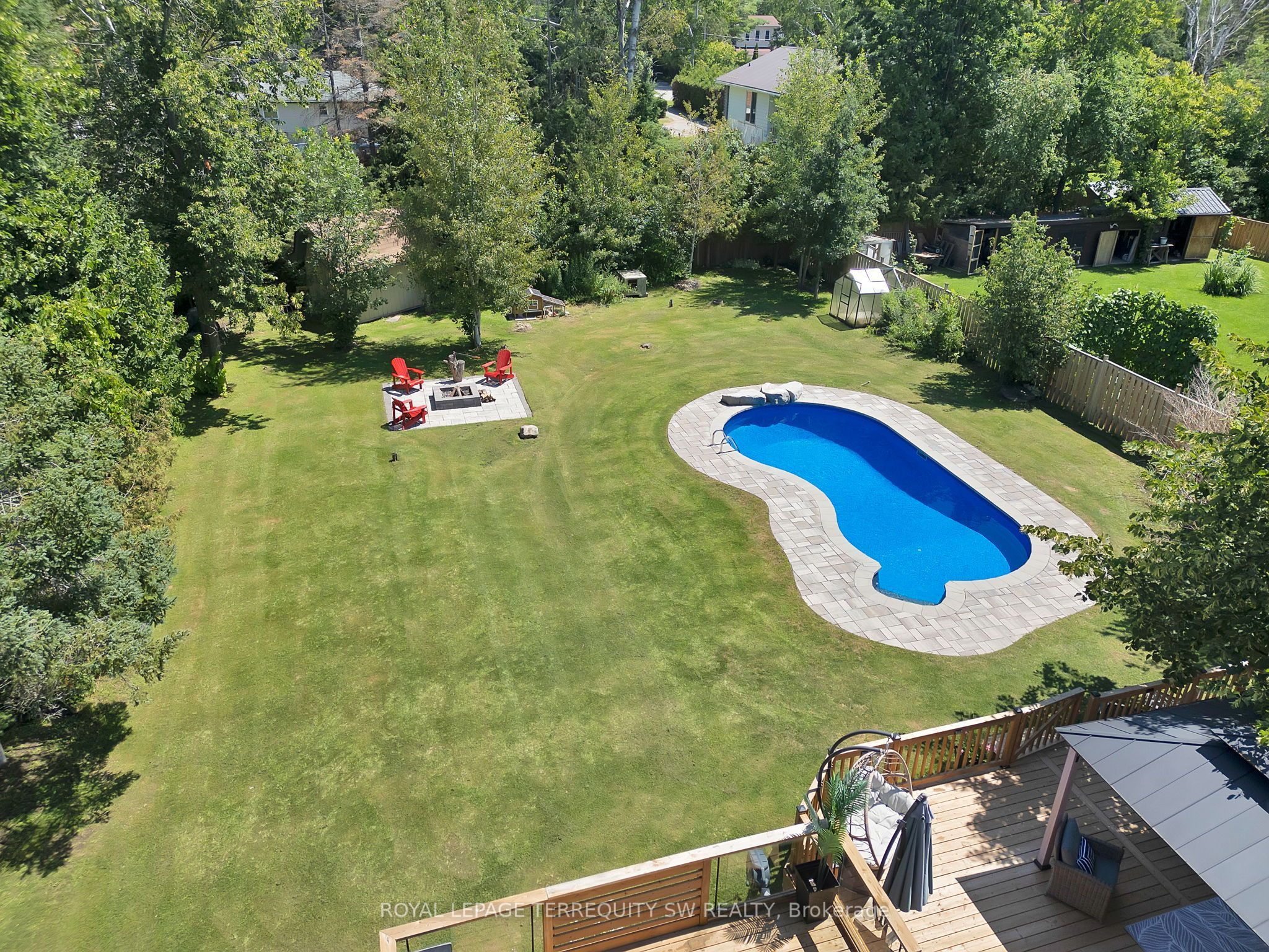 2249 Willard Avenue Property Photo 1