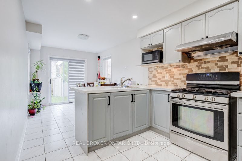 60 Whitefaulds Road Property Photo 11
