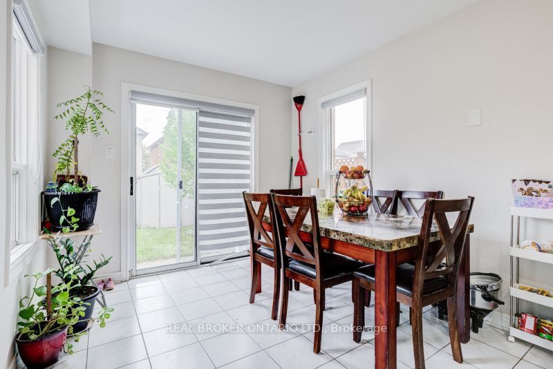 60 Whitefaulds Road Property Photo 12
