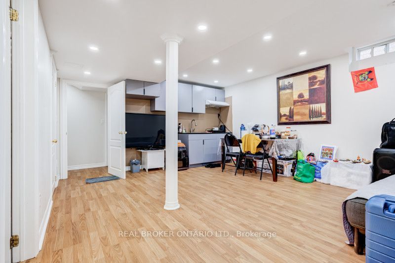 60 Whitefaulds Road Property Photo 29