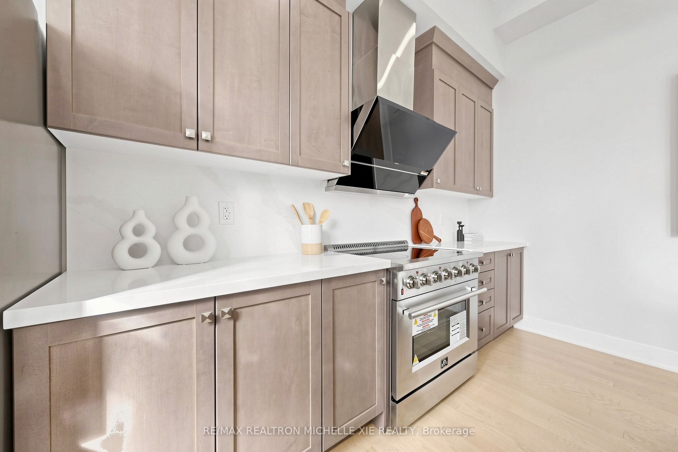 9 Nanhai Avenue Property Photo 6