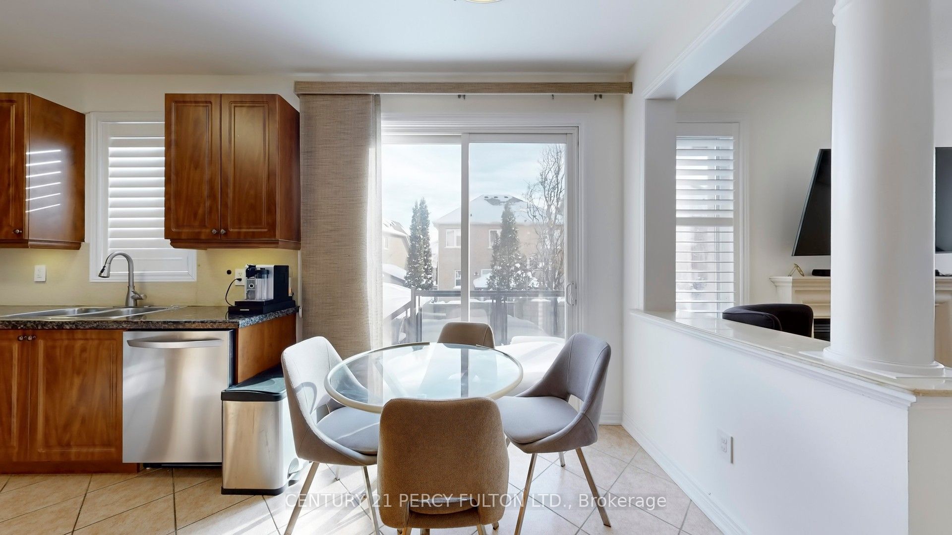 145 Silver Maple Road Property Photo 12