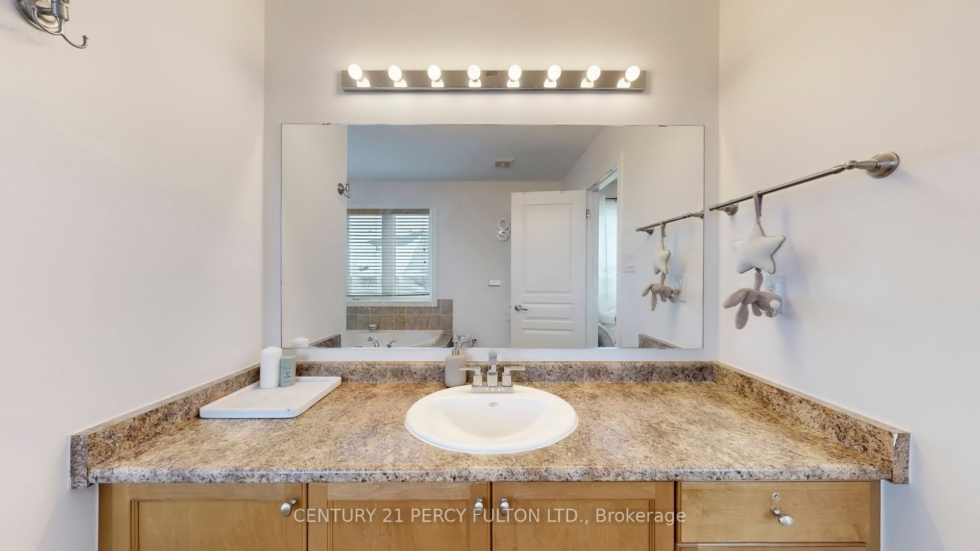 145 Silver Maple Road Property Photo 26