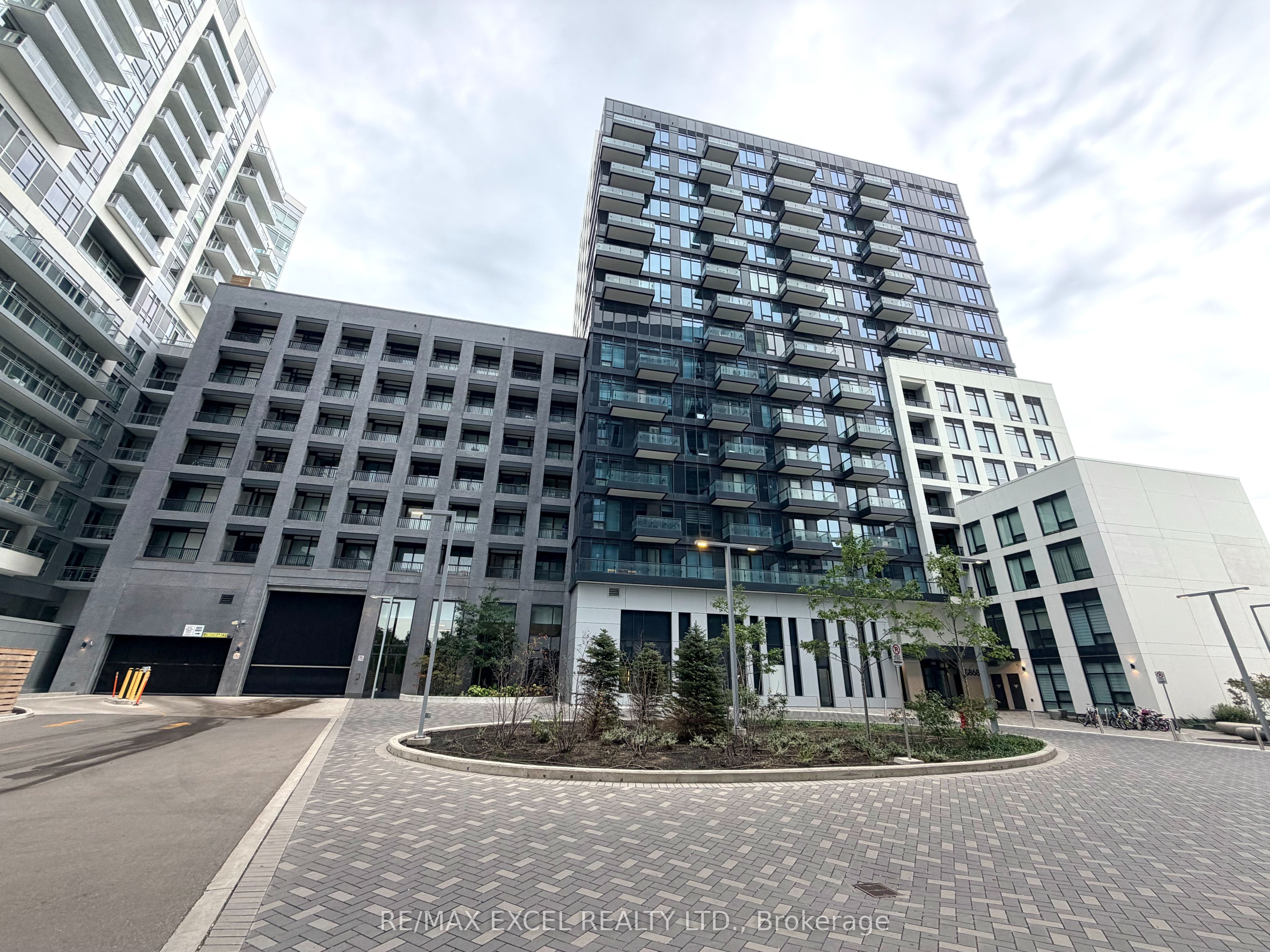 8868 Yonge Street 809e Property Photo 1