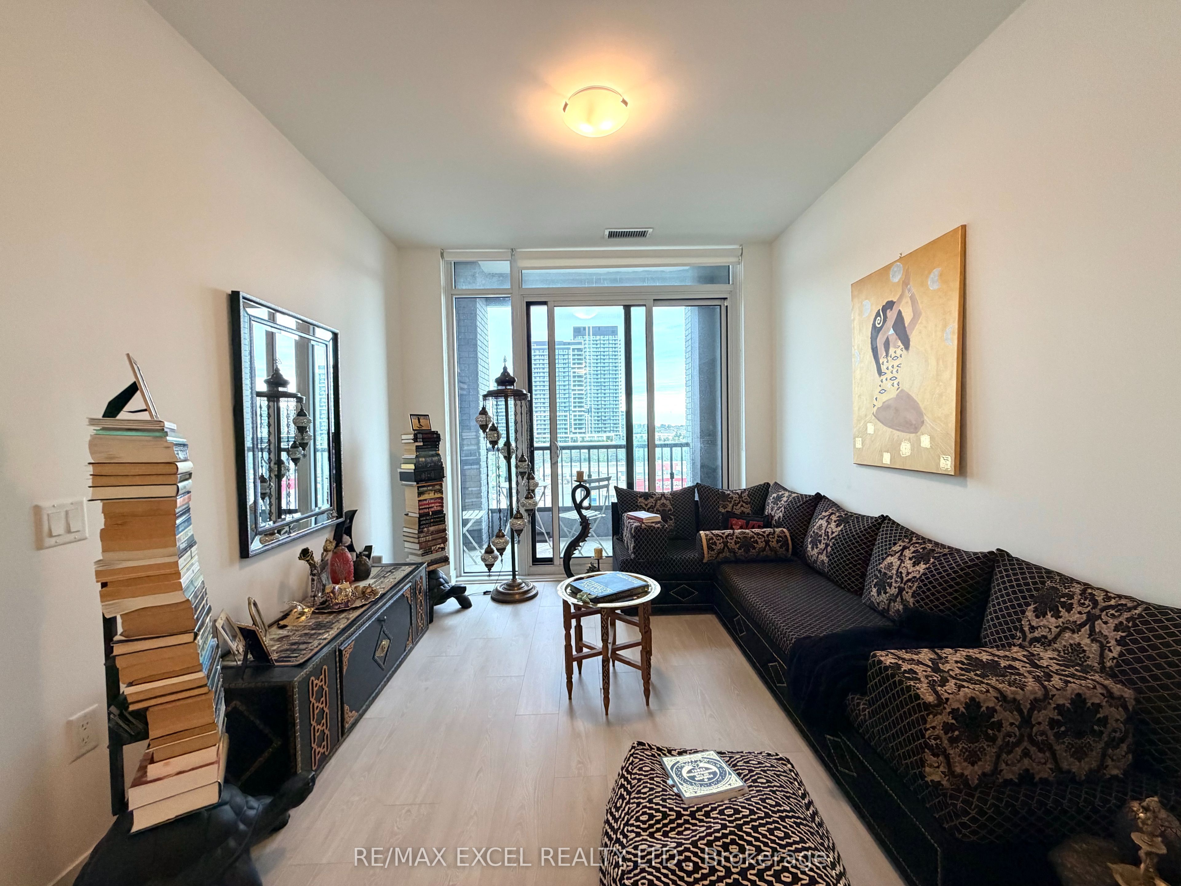8868 Yonge Street 809e Property Photo 23