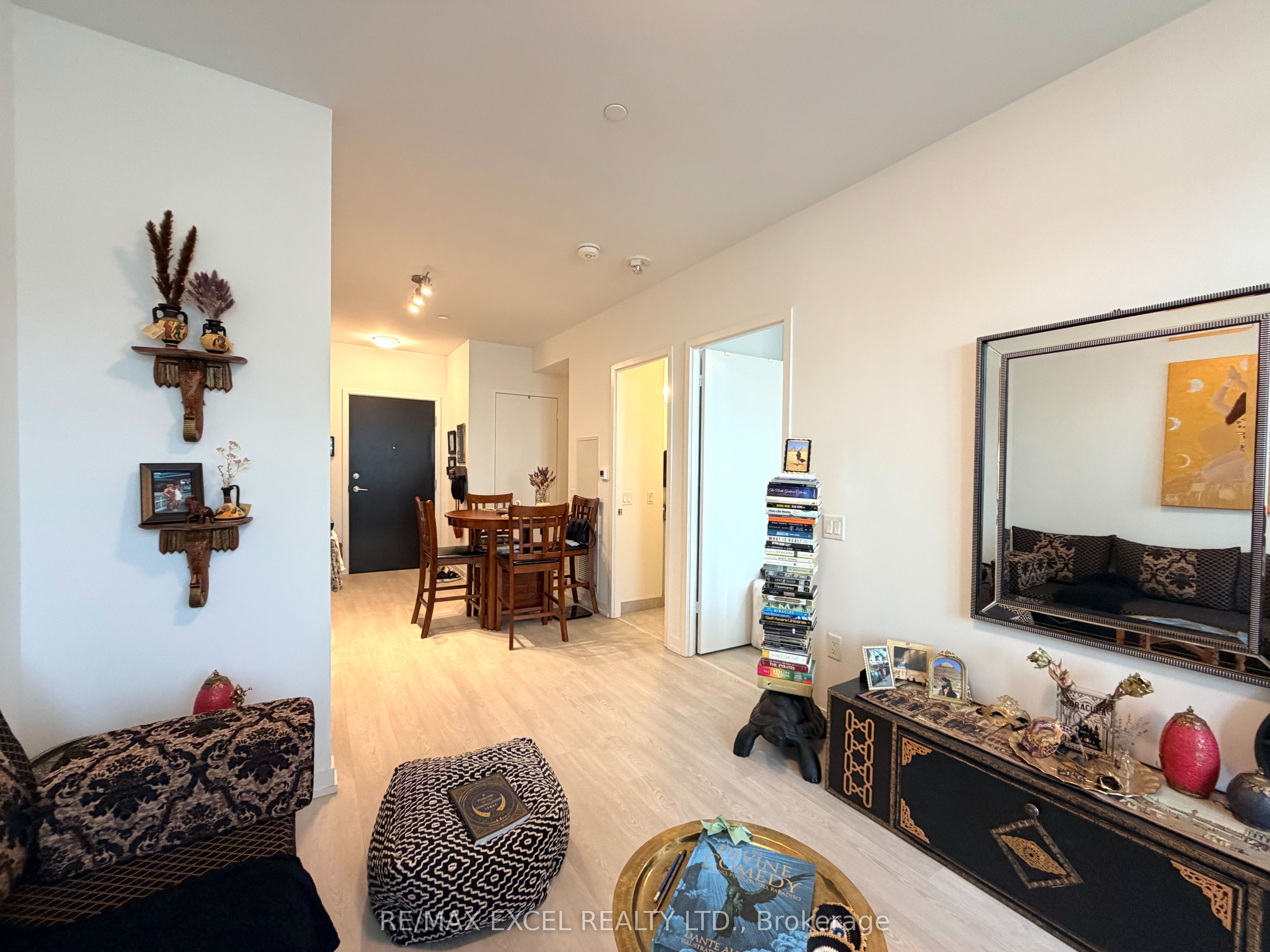8868 Yonge Street 809e Property Photo 25
