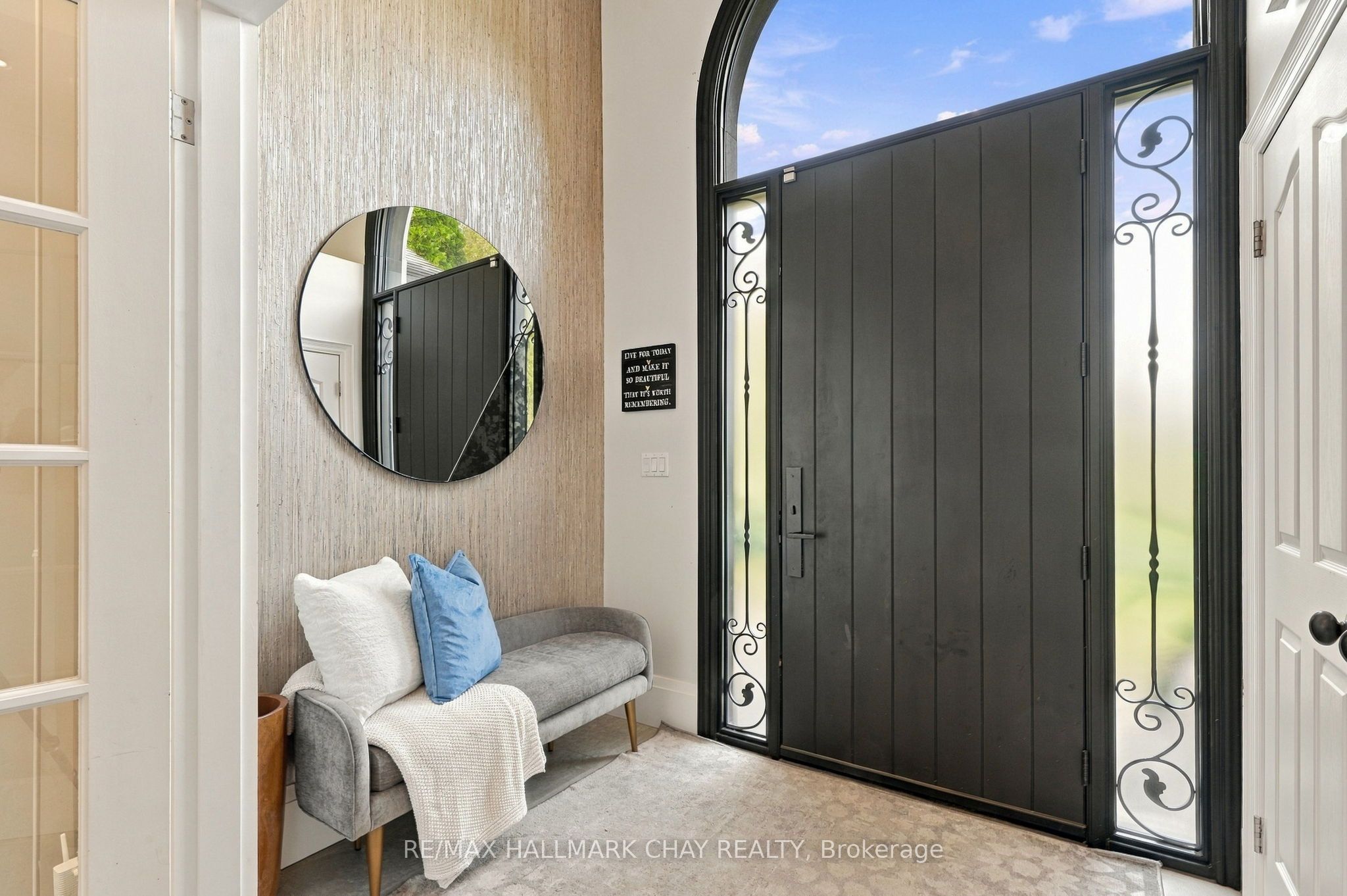 6513 King Road Property Photo 12