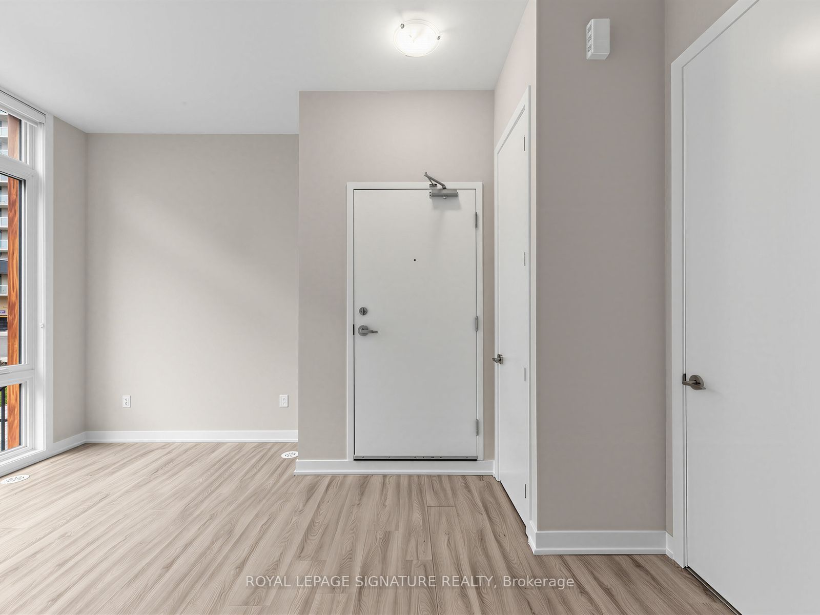 14 David Eyer Road 1014 Property Photo 5