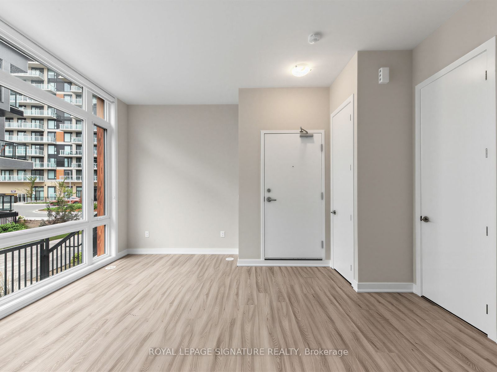 14 David Eyer Road 1014 Property Photo 12