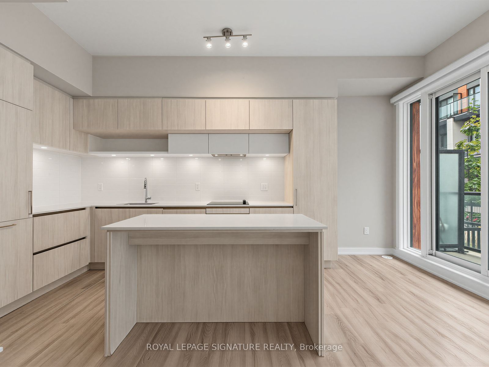 14 David Eyer Road 1014 Property Photo 19