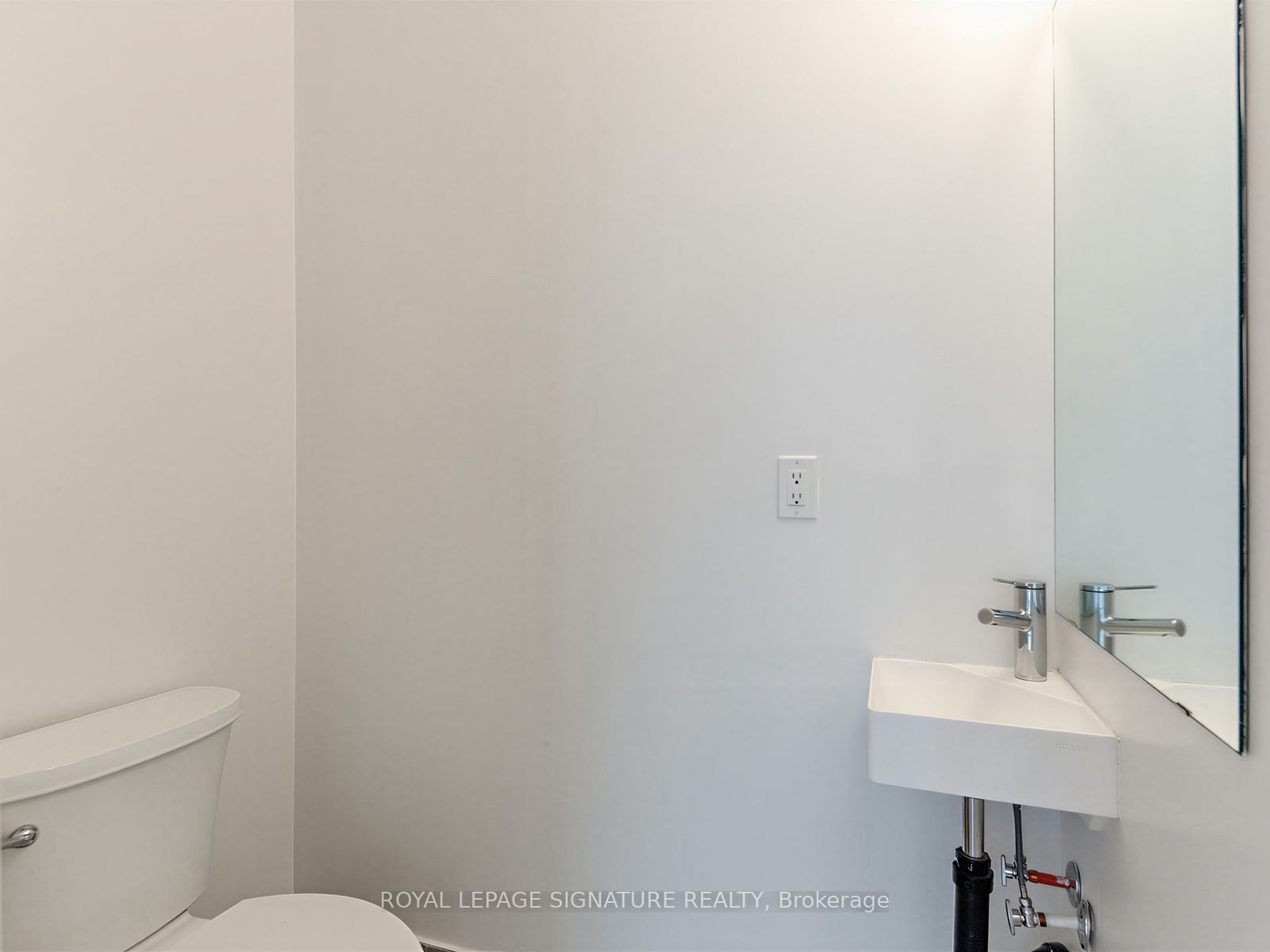 14 David Eyer Road 1014 Property Photo 20