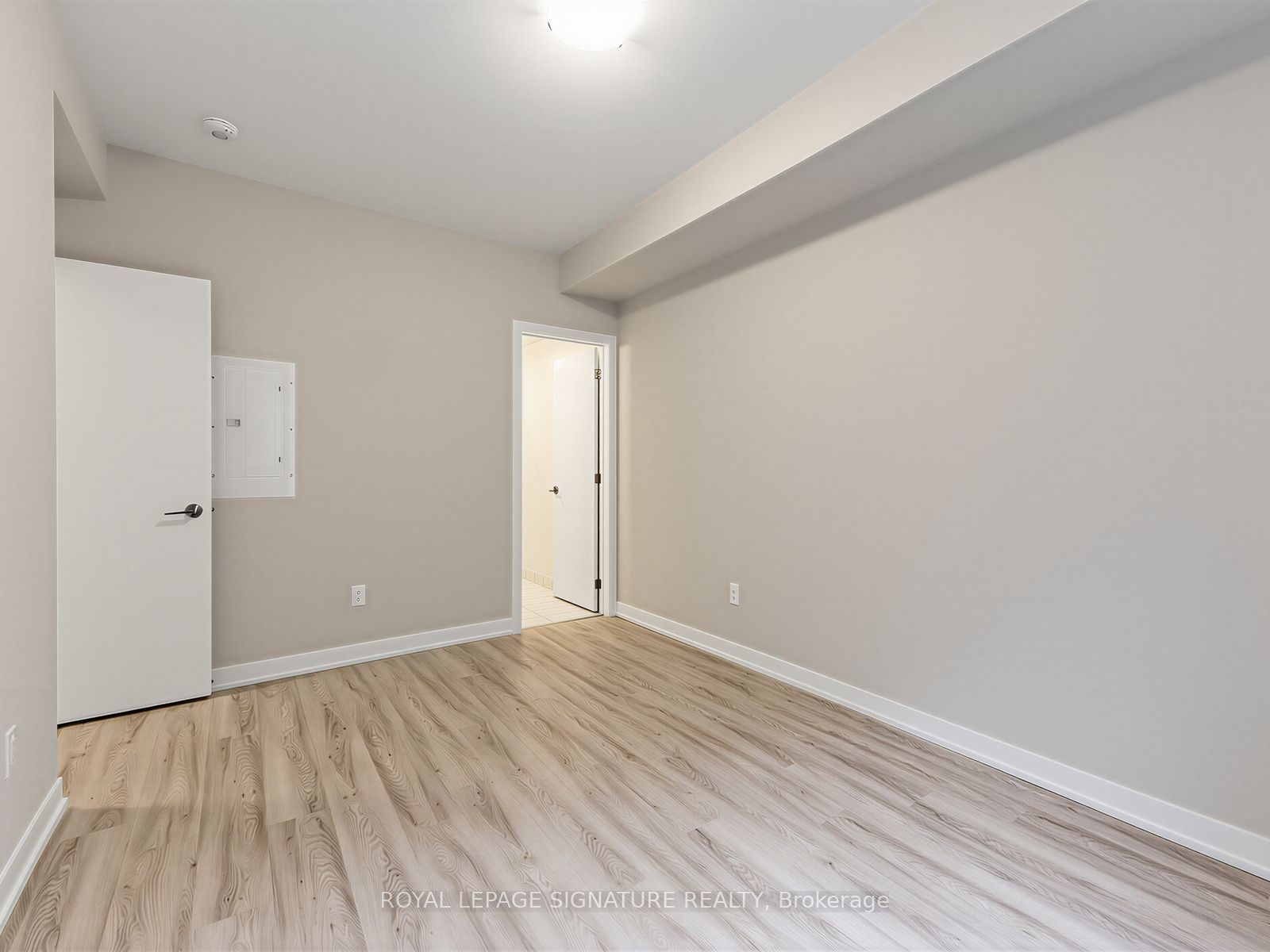14 David Eyer Road 1014 Property Photo 29