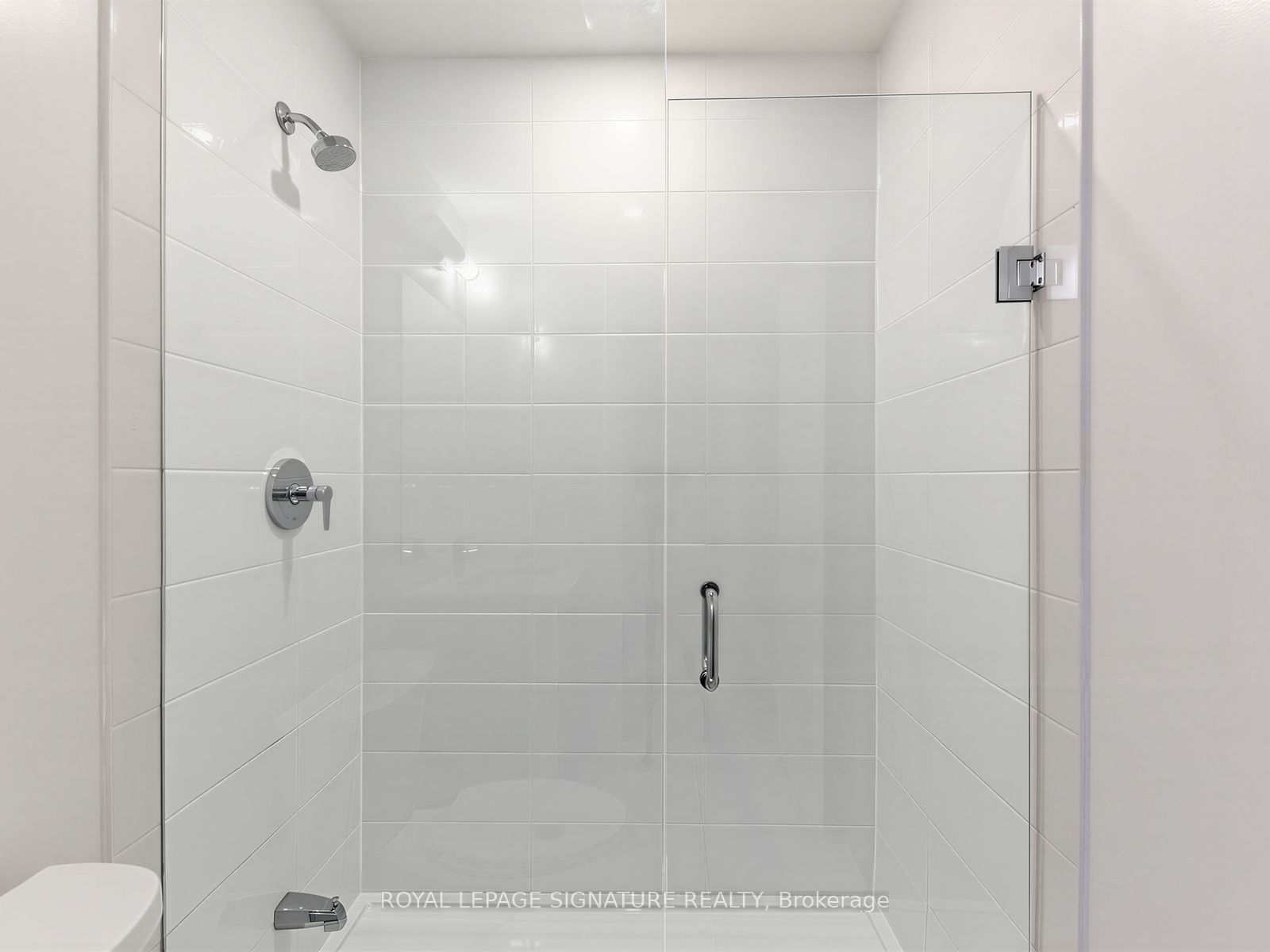 14 David Eyer Road 1014 Property Photo 31