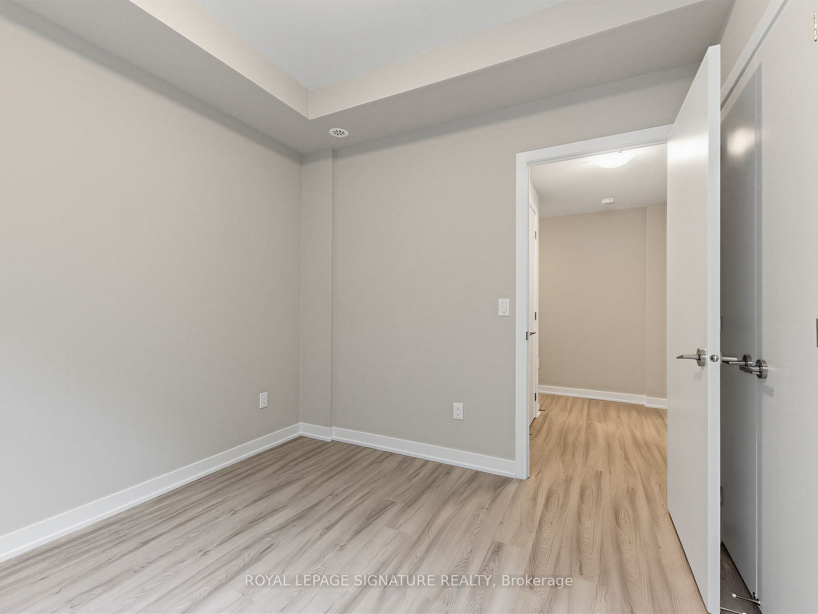 14 David Eyer Road 1014 Property Photo 34