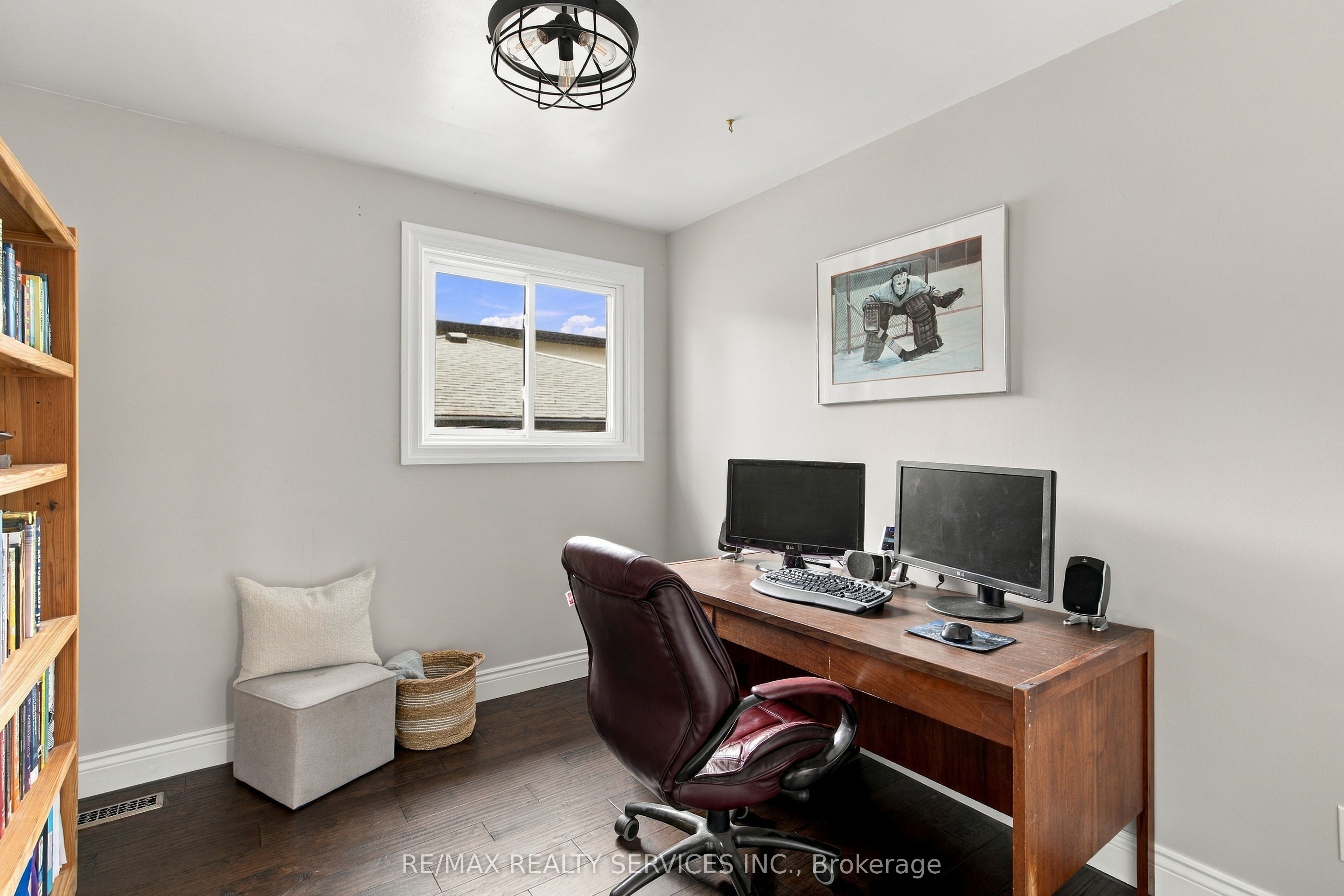 37 Maple Avenue W Property Photo 12