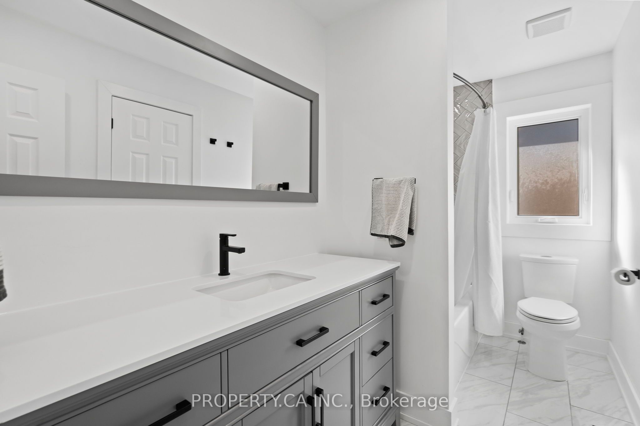 44 Andrew Hill Drive Property Photo 30