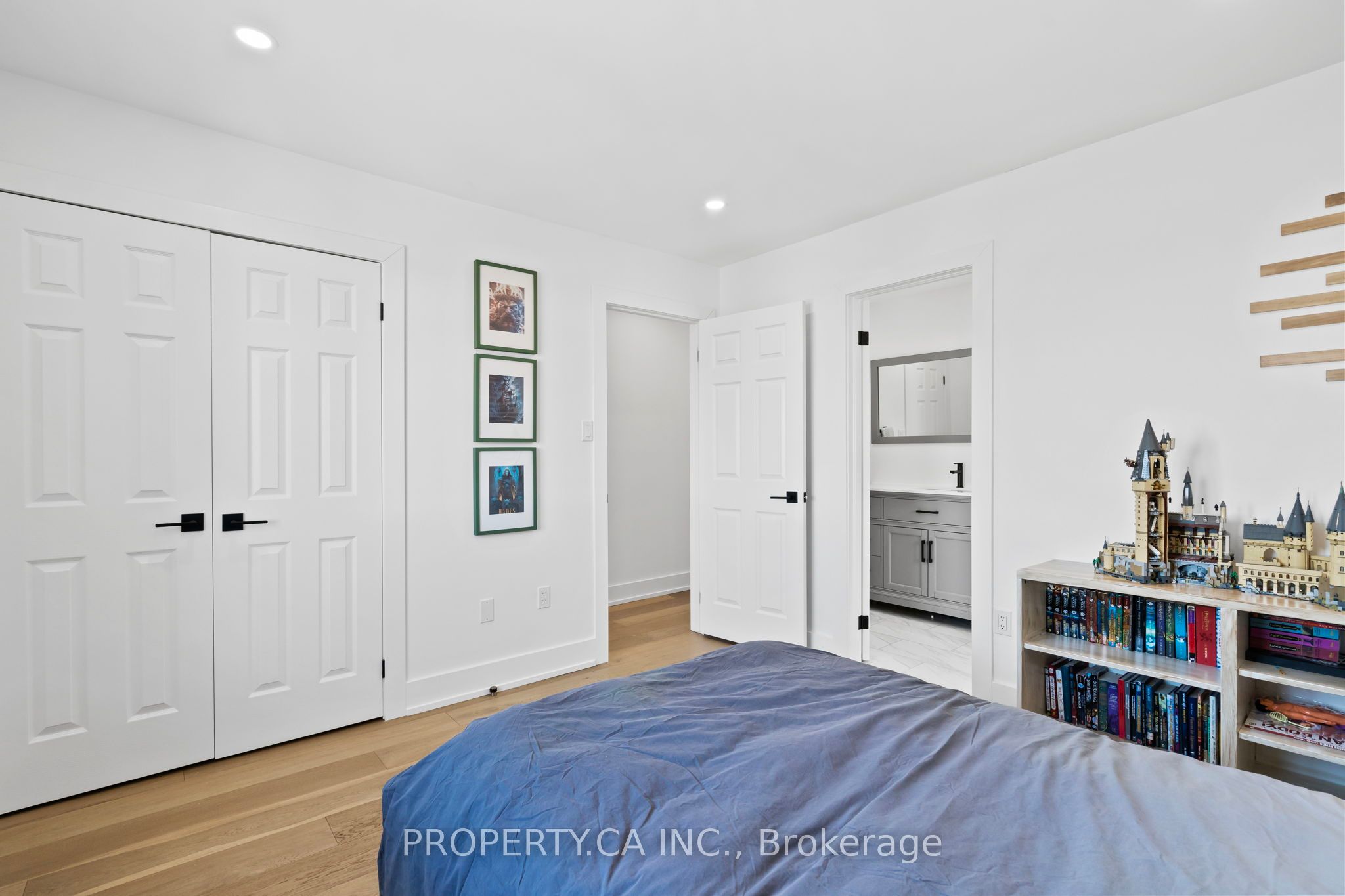44 Andrew Hill Drive Property Photo 34