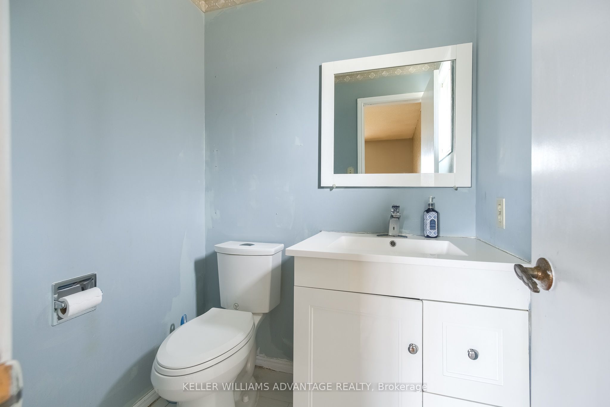 68 Fullerton Crescent Property Photo 15