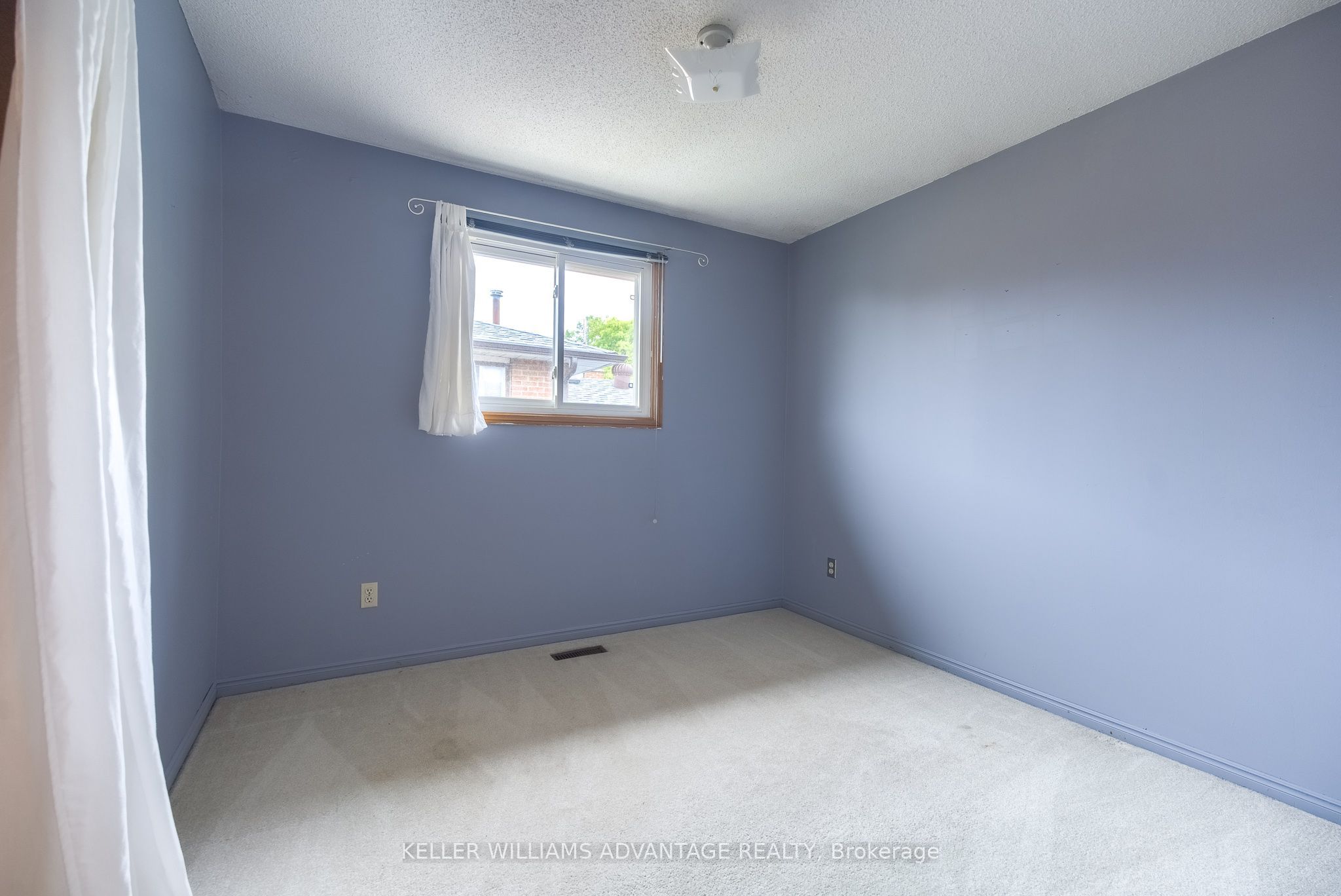 68 Fullerton Crescent Property Photo 16