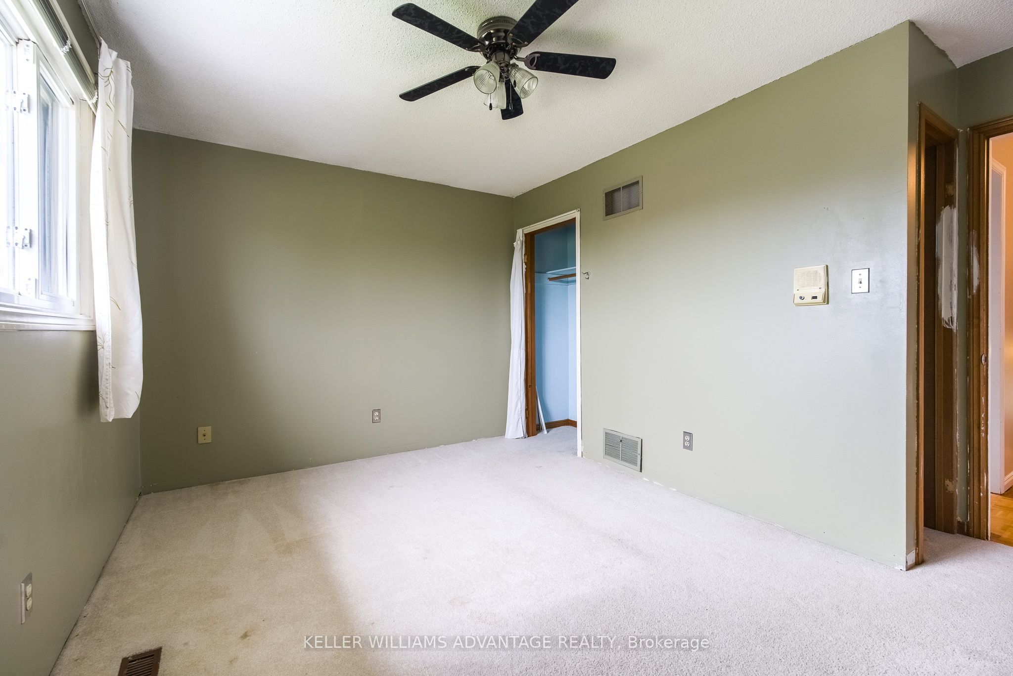 68 Fullerton Crescent Property Photo 19