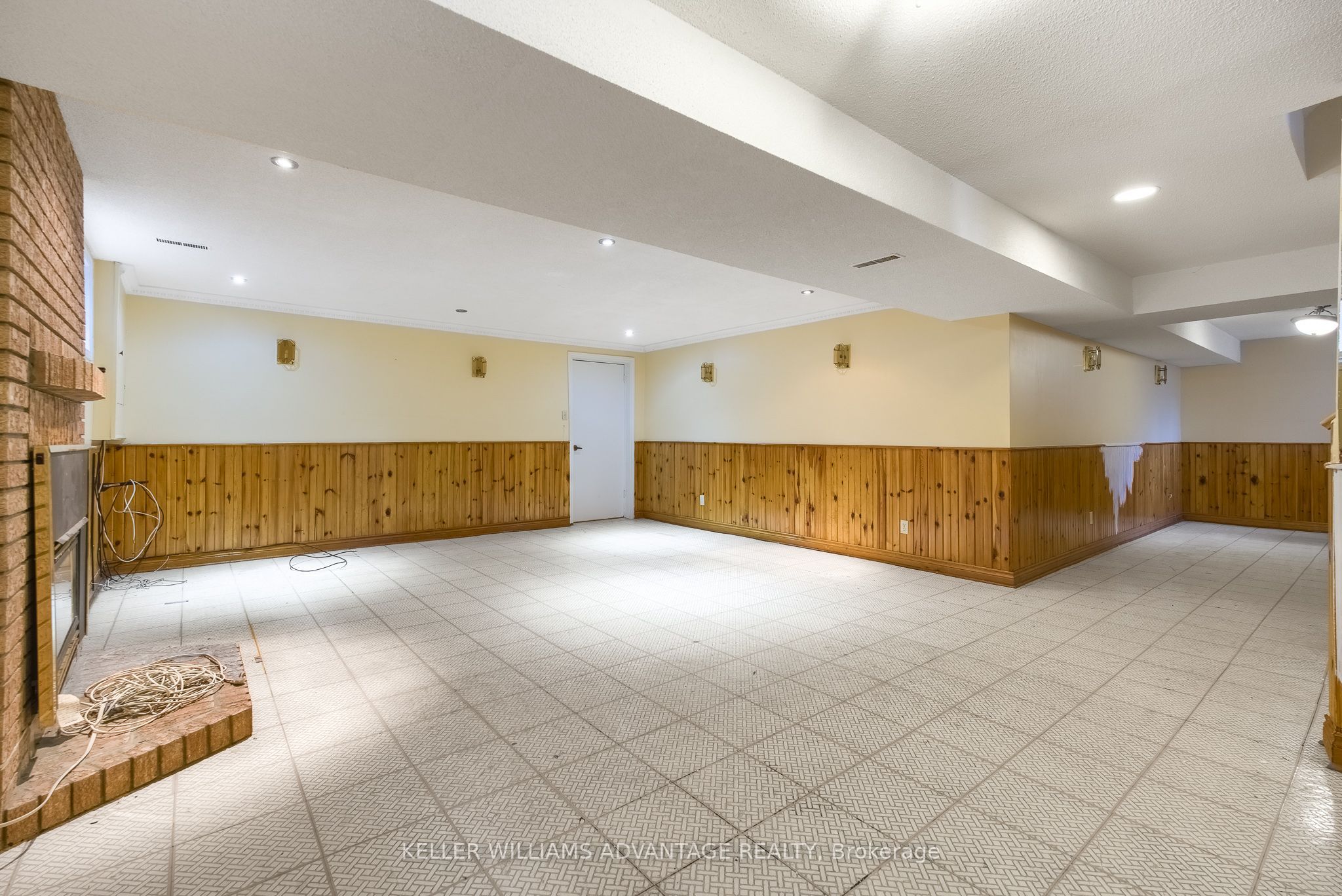 68 Fullerton Crescent Property Photo 28