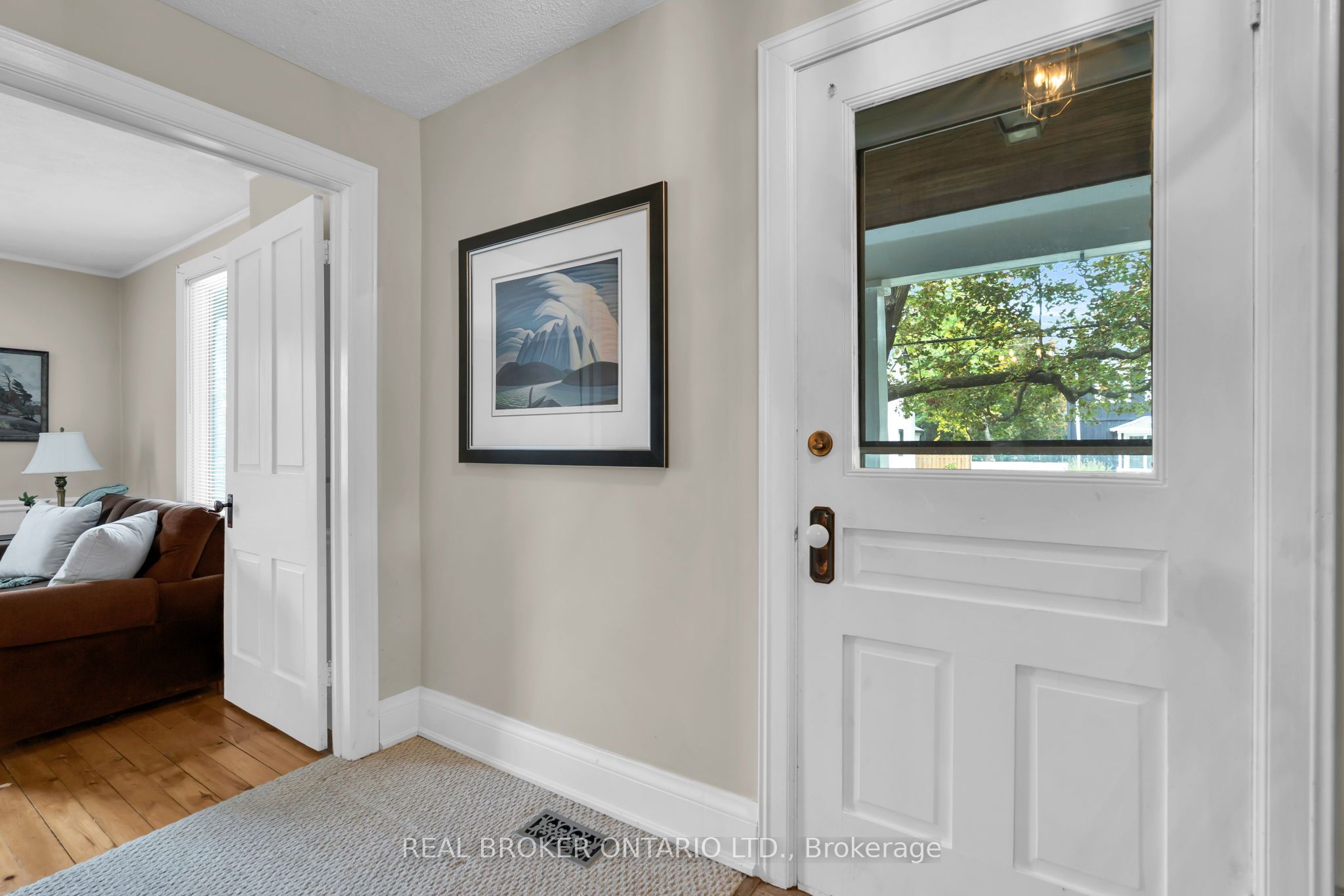 4149 Front Street Property Photo 13