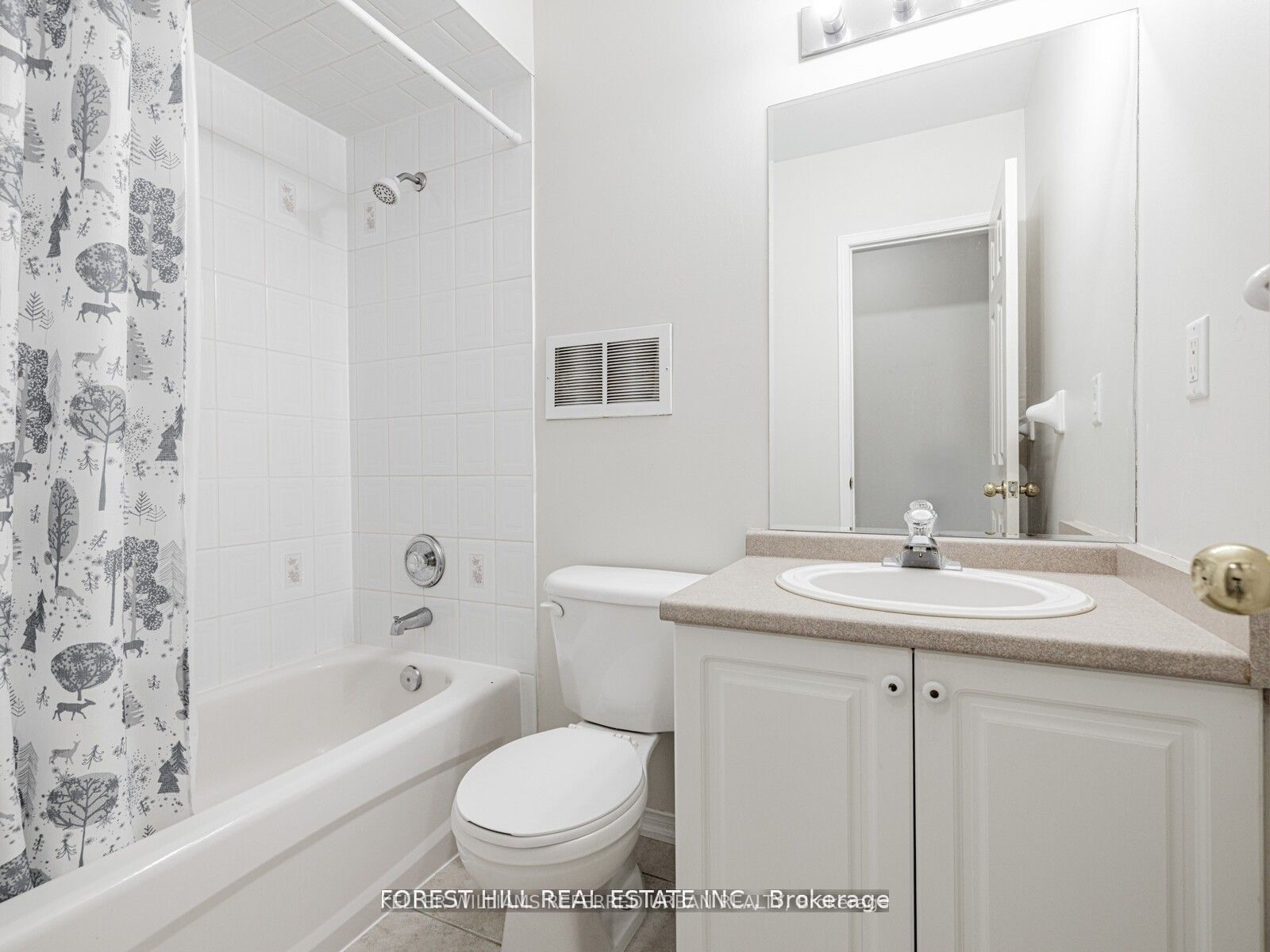 614 Mcbean Avenue N Property Photo 36