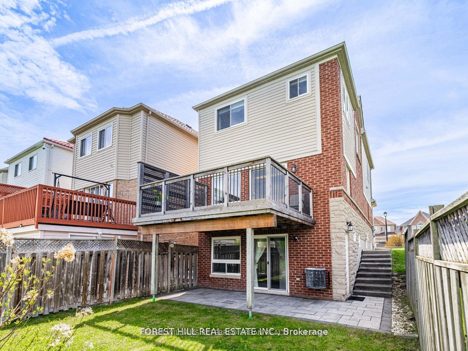 614 Mcbean Avenue N Property Photo 42