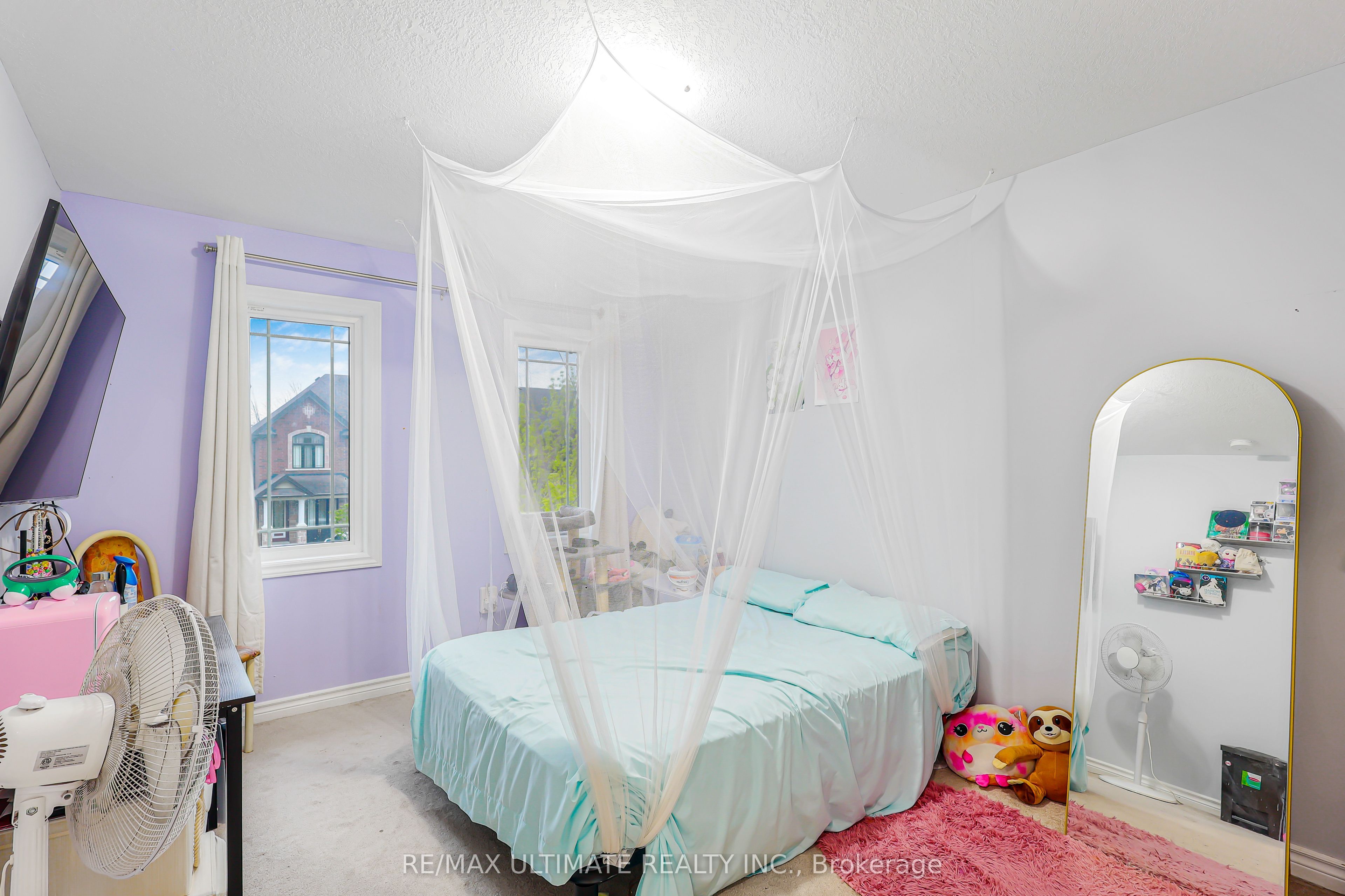 42 Walker Boulevard Upper Property Photo 25