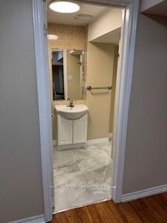 9 Coldstream Crescent Lower Property Photo 13