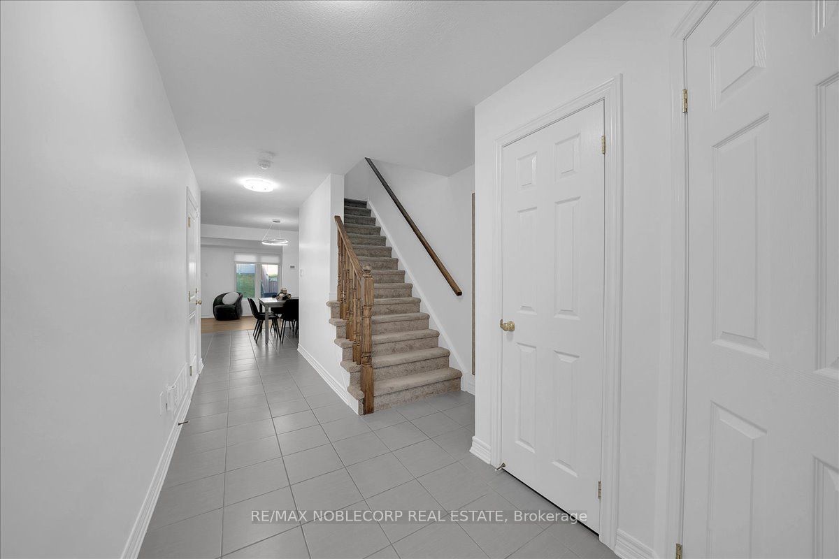 145 Hutchinson Drive Property Photo 8