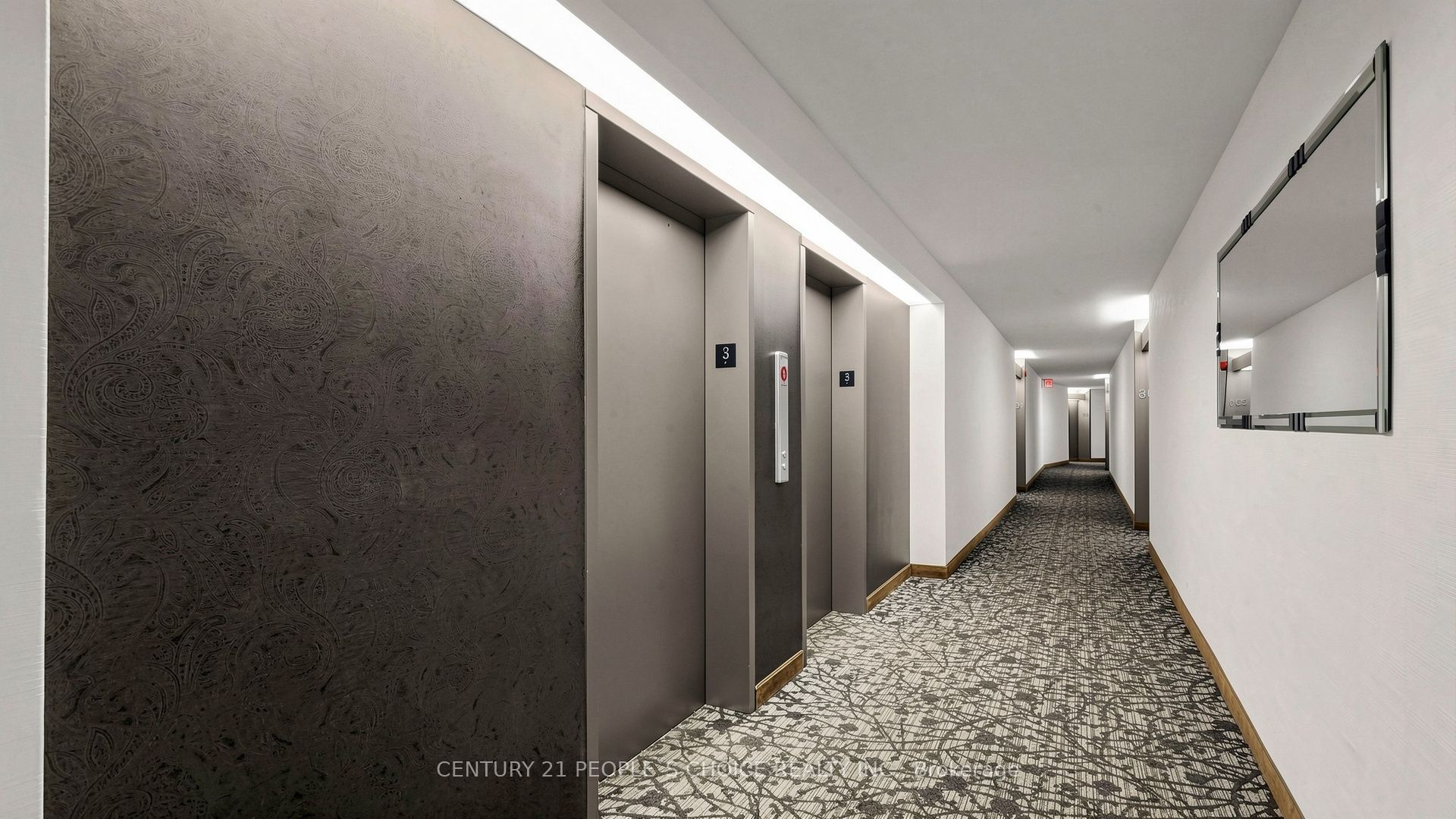 7811 Yonge Street 310 Property Photo 10