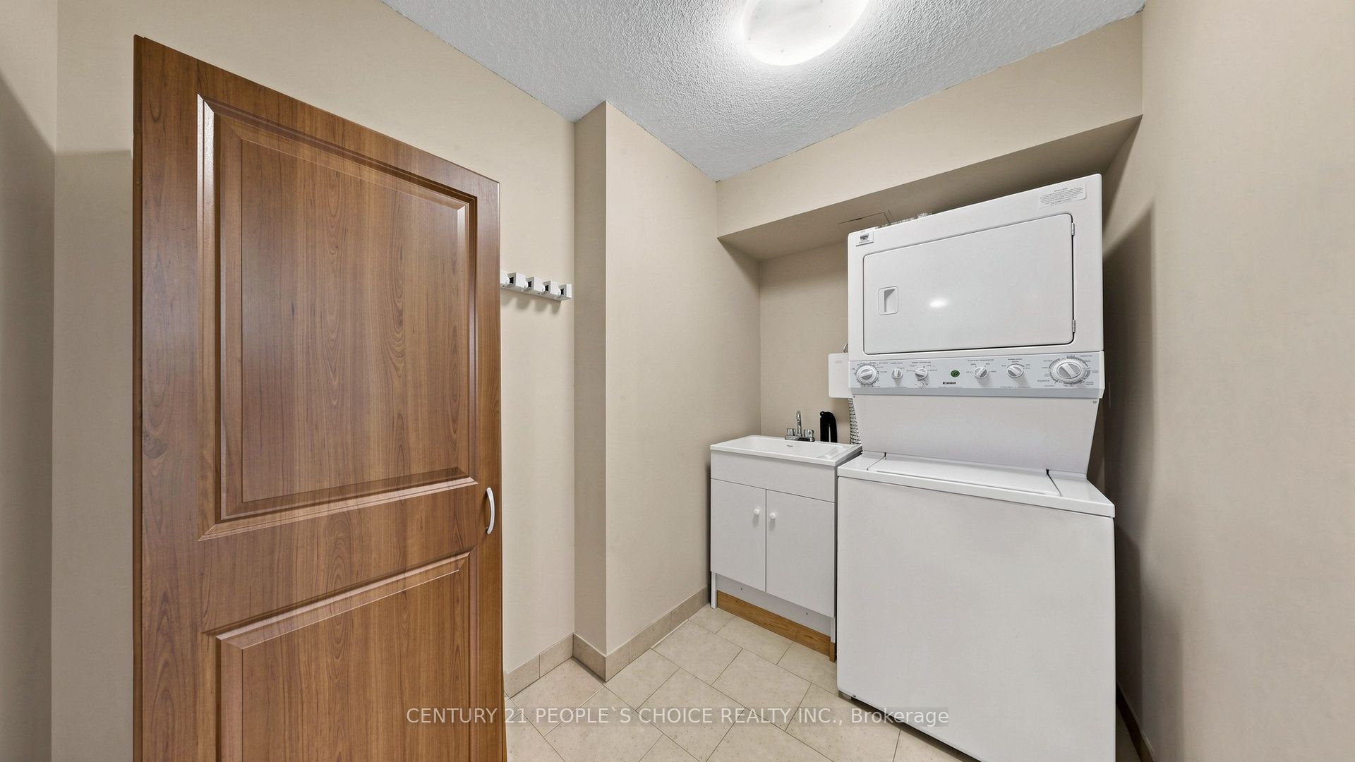 7811 Yonge Street 310 Property Photo 34