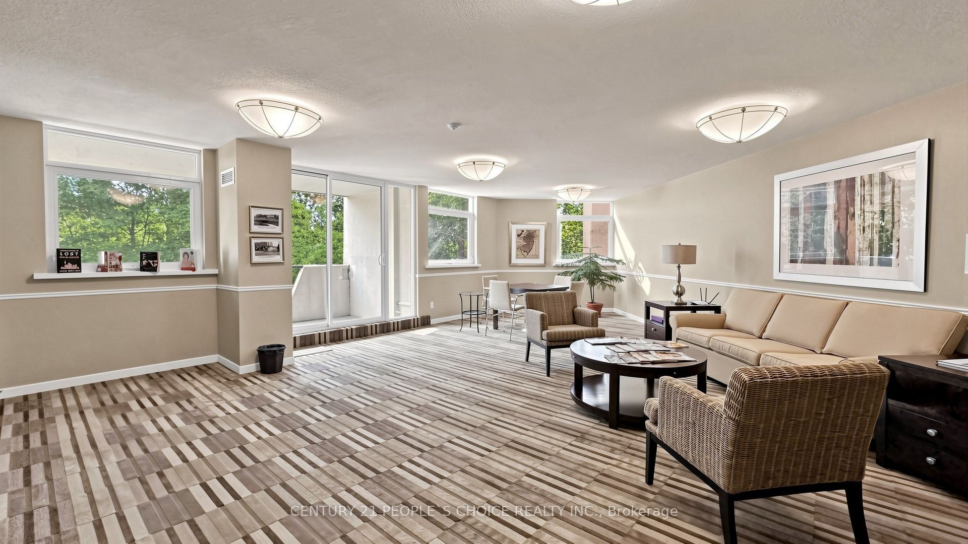 7811 Yonge Street 310 Property Photo 40