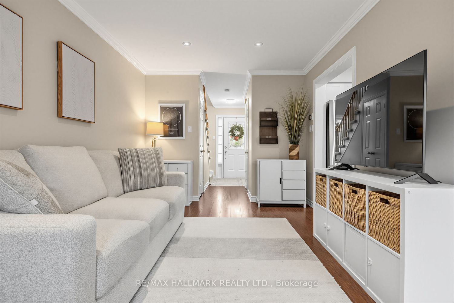 484 Bartholomew Drive Property Photo 10
