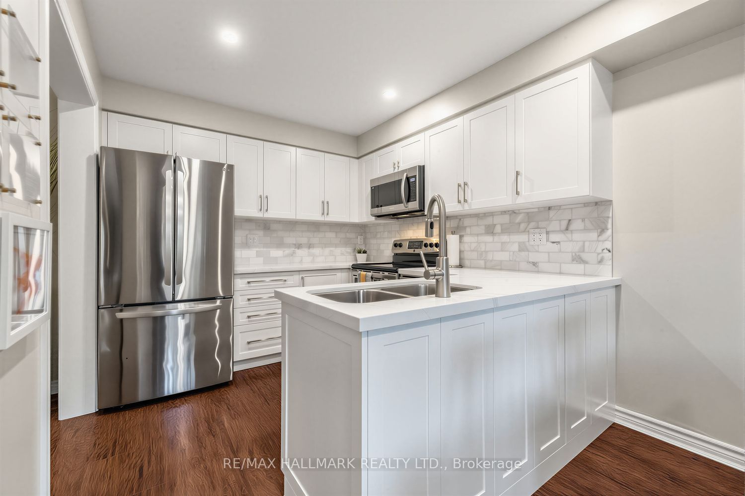 484 Bartholomew Drive Property Photo 15