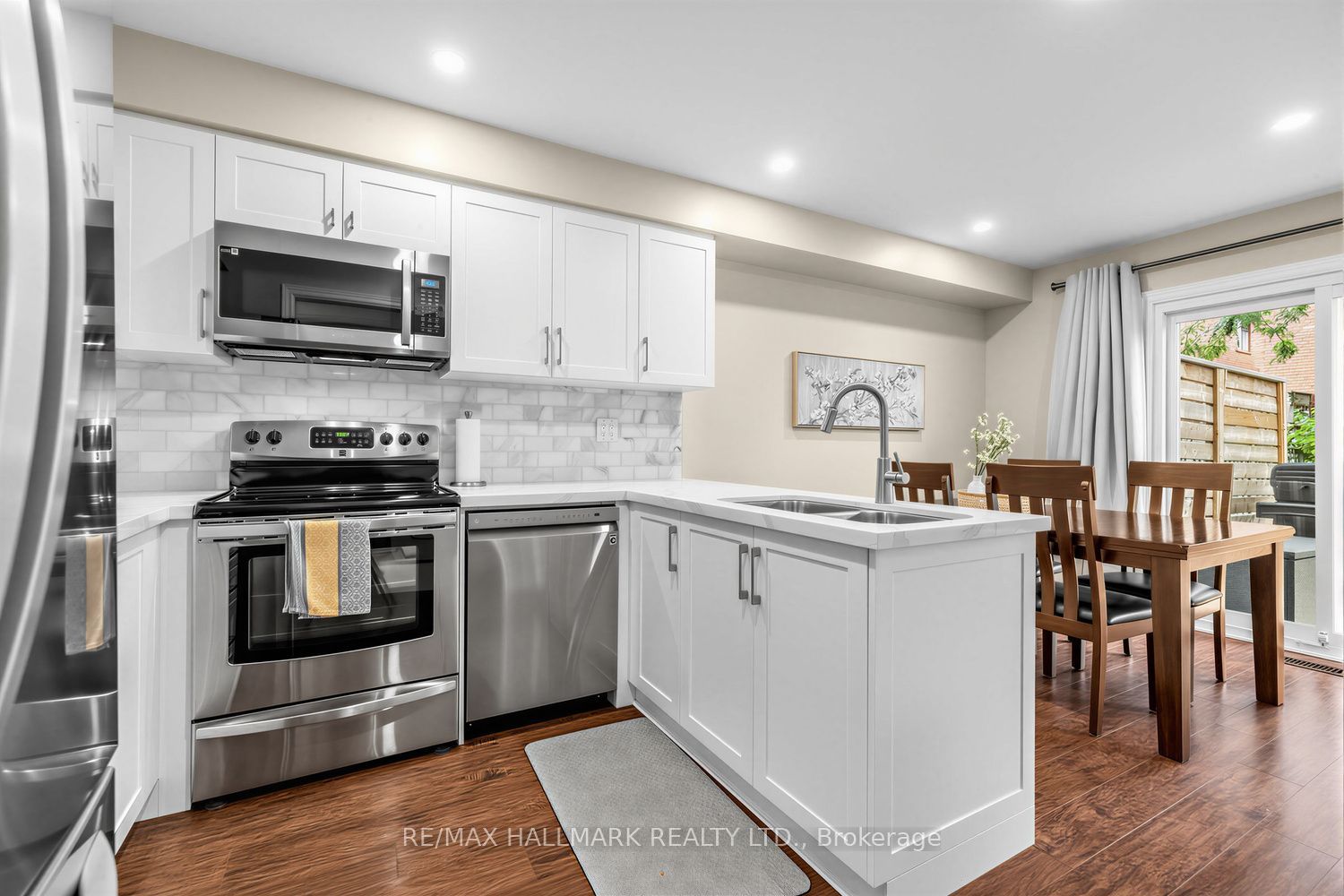 484 Bartholomew Drive Property Photo 16