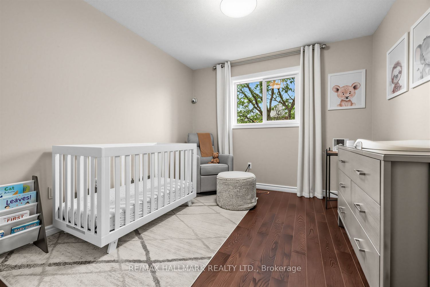 484 Bartholomew Drive Property Photo 23