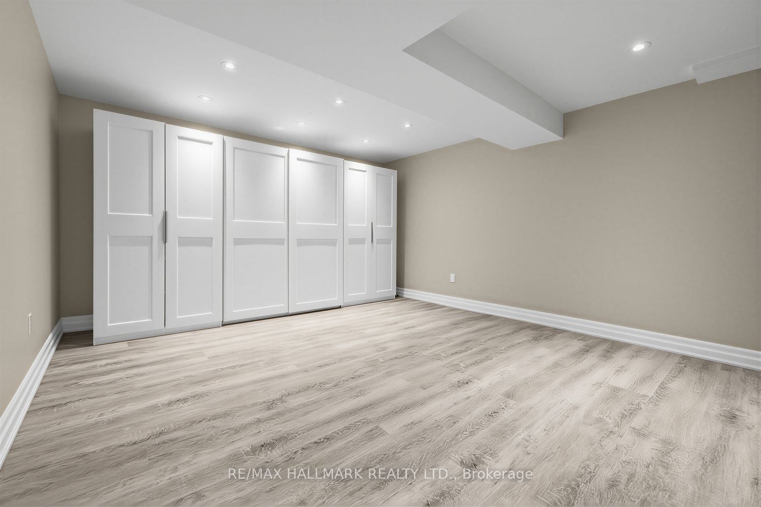 484 Bartholomew Drive Property Photo 29