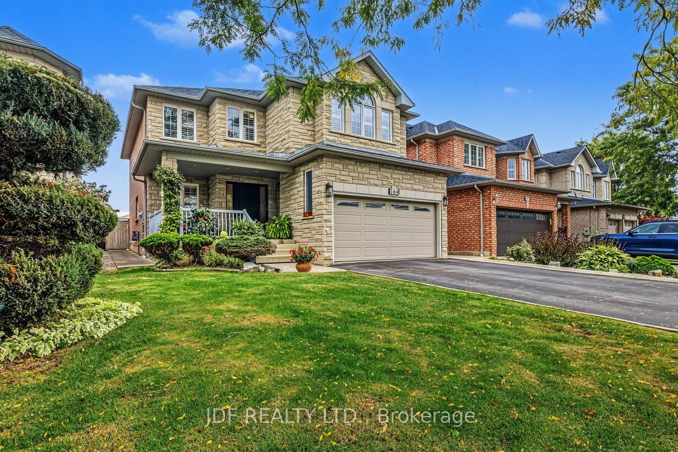 164 Golden Gate Circle Property Photo 2
