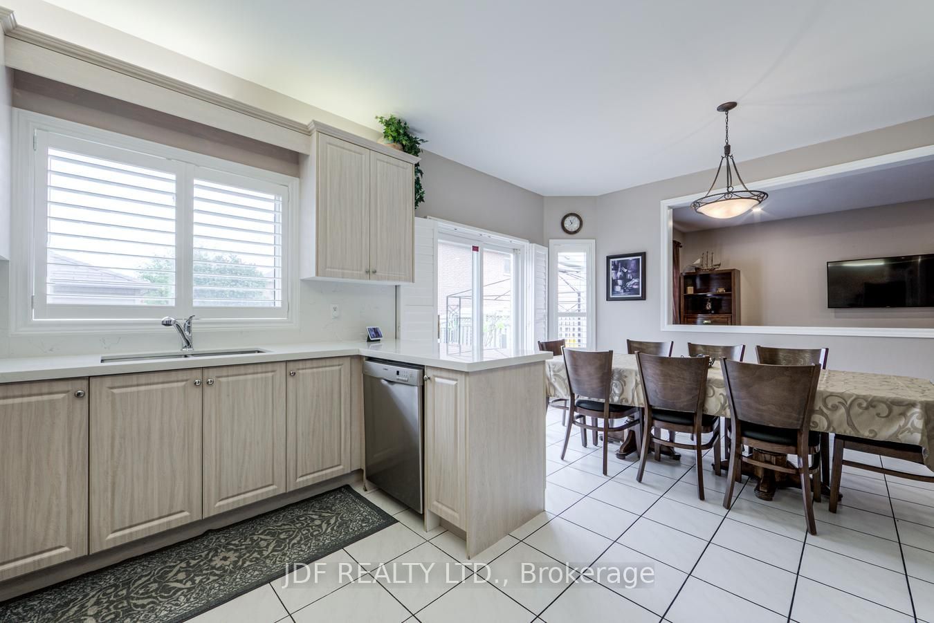 164 Golden Gate Circle Property Photo 11