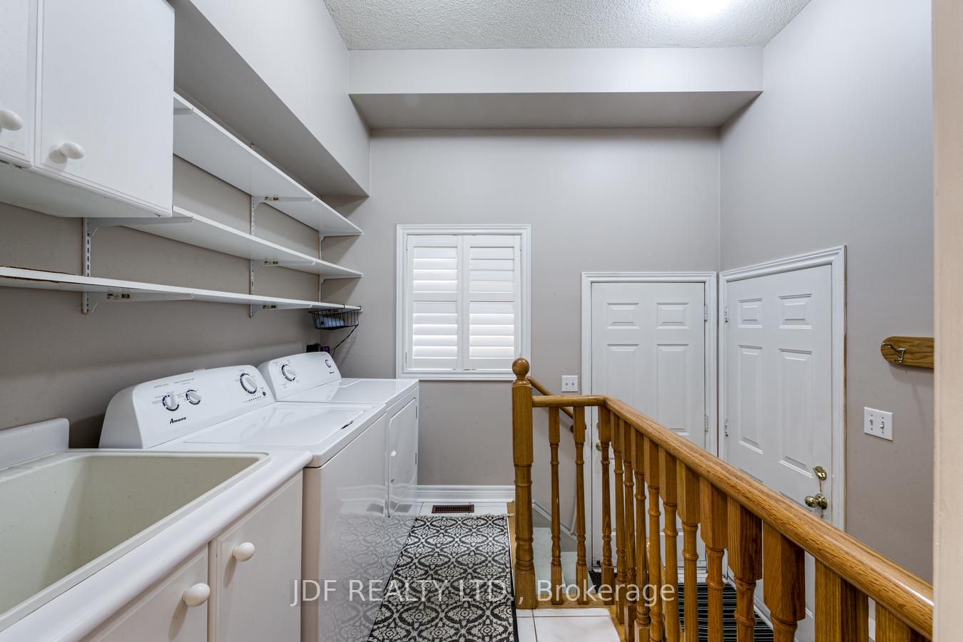 164 Golden Gate Circle Property Photo 20