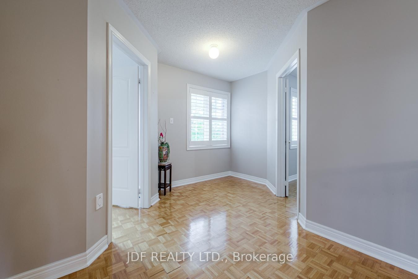 164 Golden Gate Circle Property Photo 29