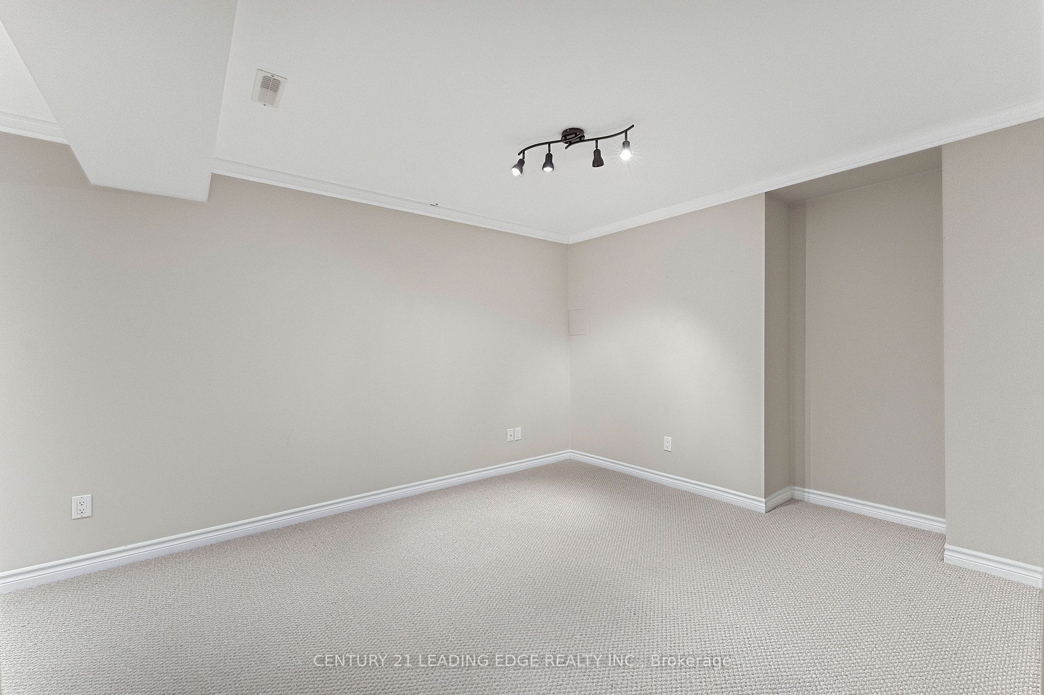 52 Apple Tree Crescent Property Photo 41