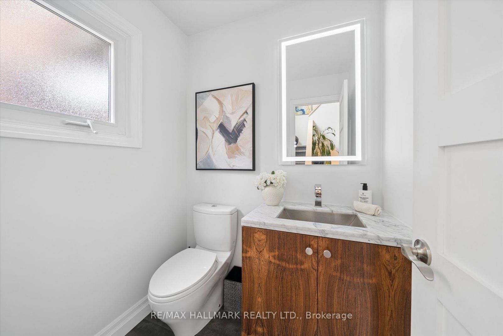 40 Colonel Butler Drive Property Photo 19