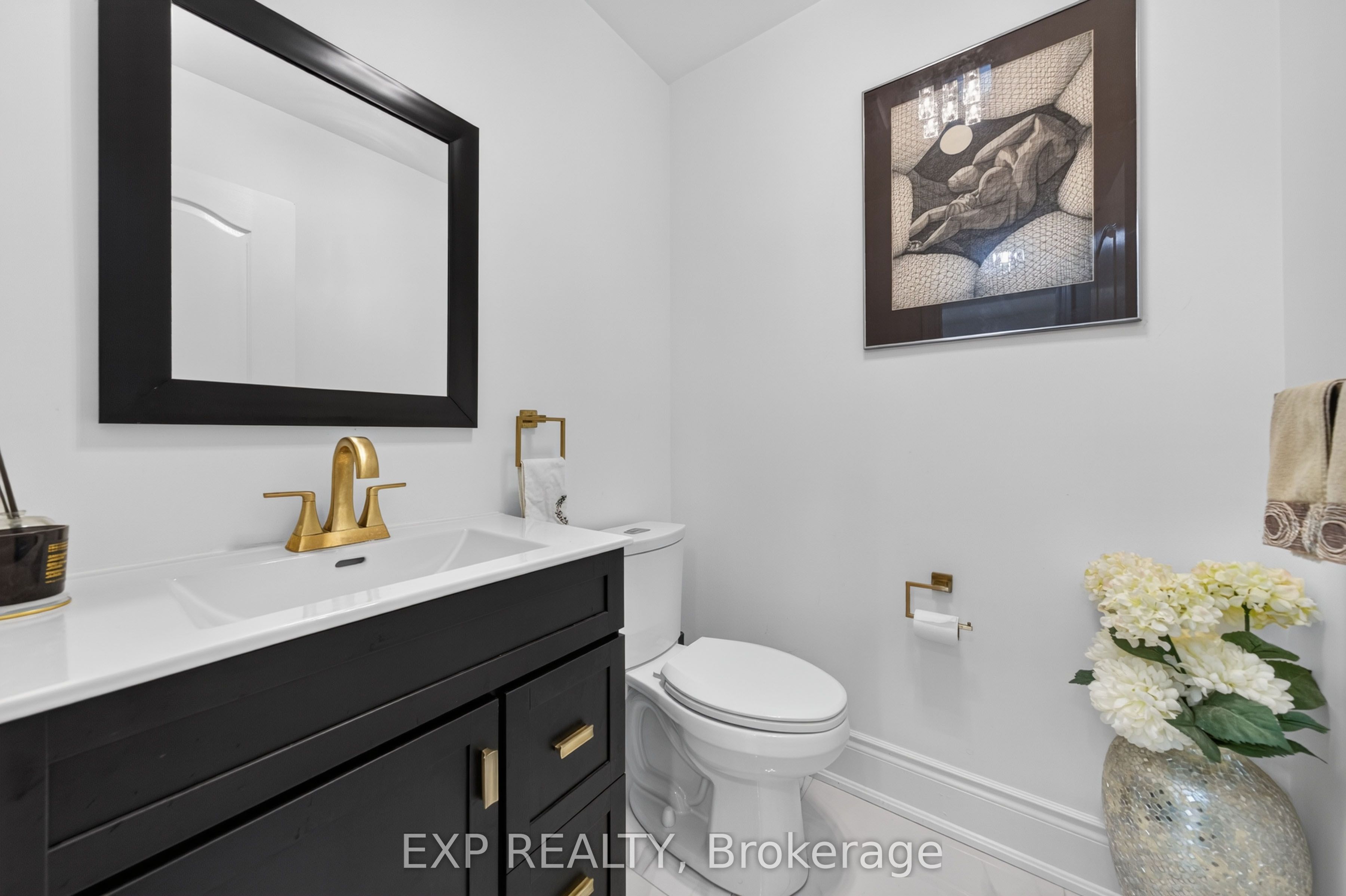 785 Quantra Crescent Property Photo 25