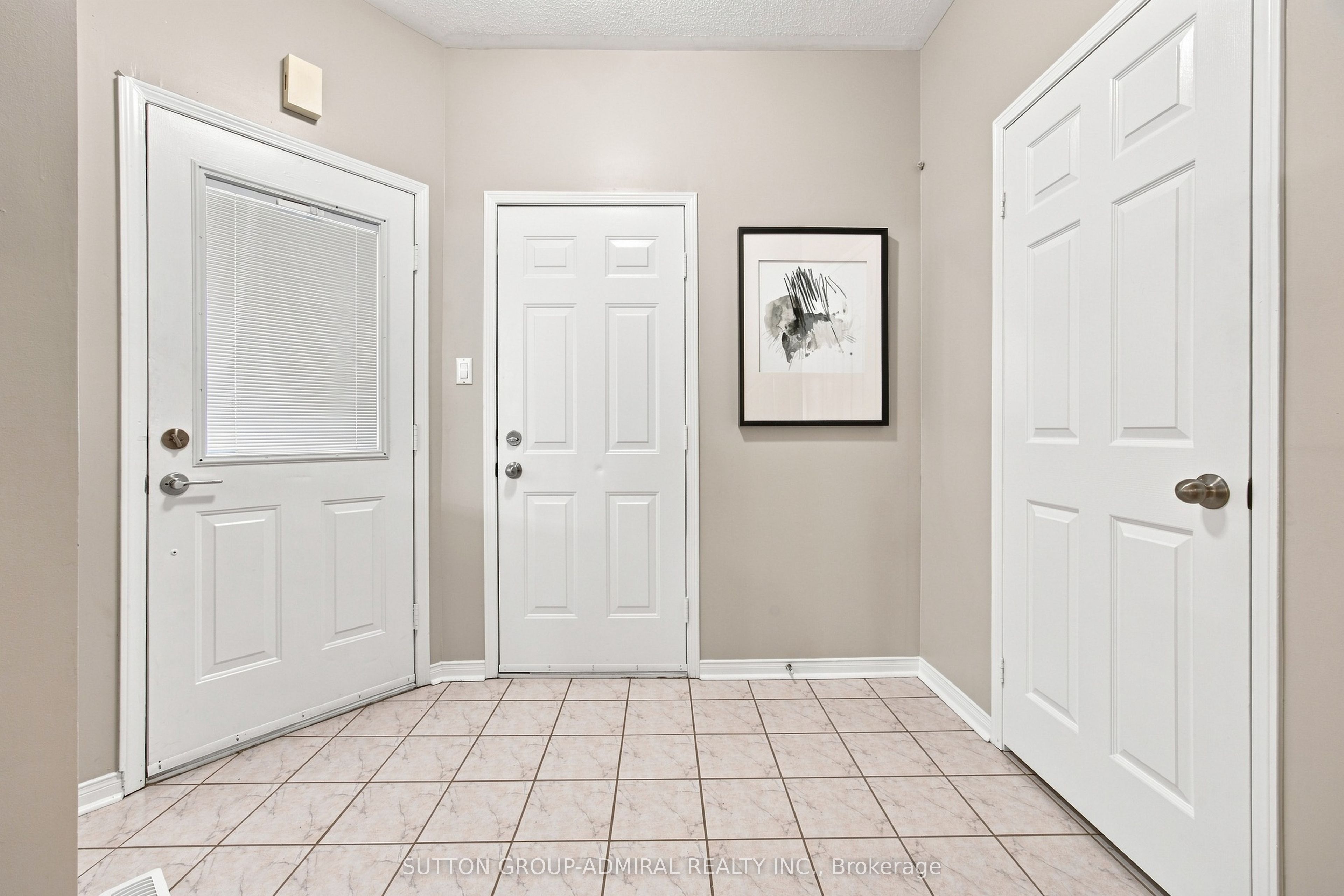 14 Craddock Street Property Photo 8