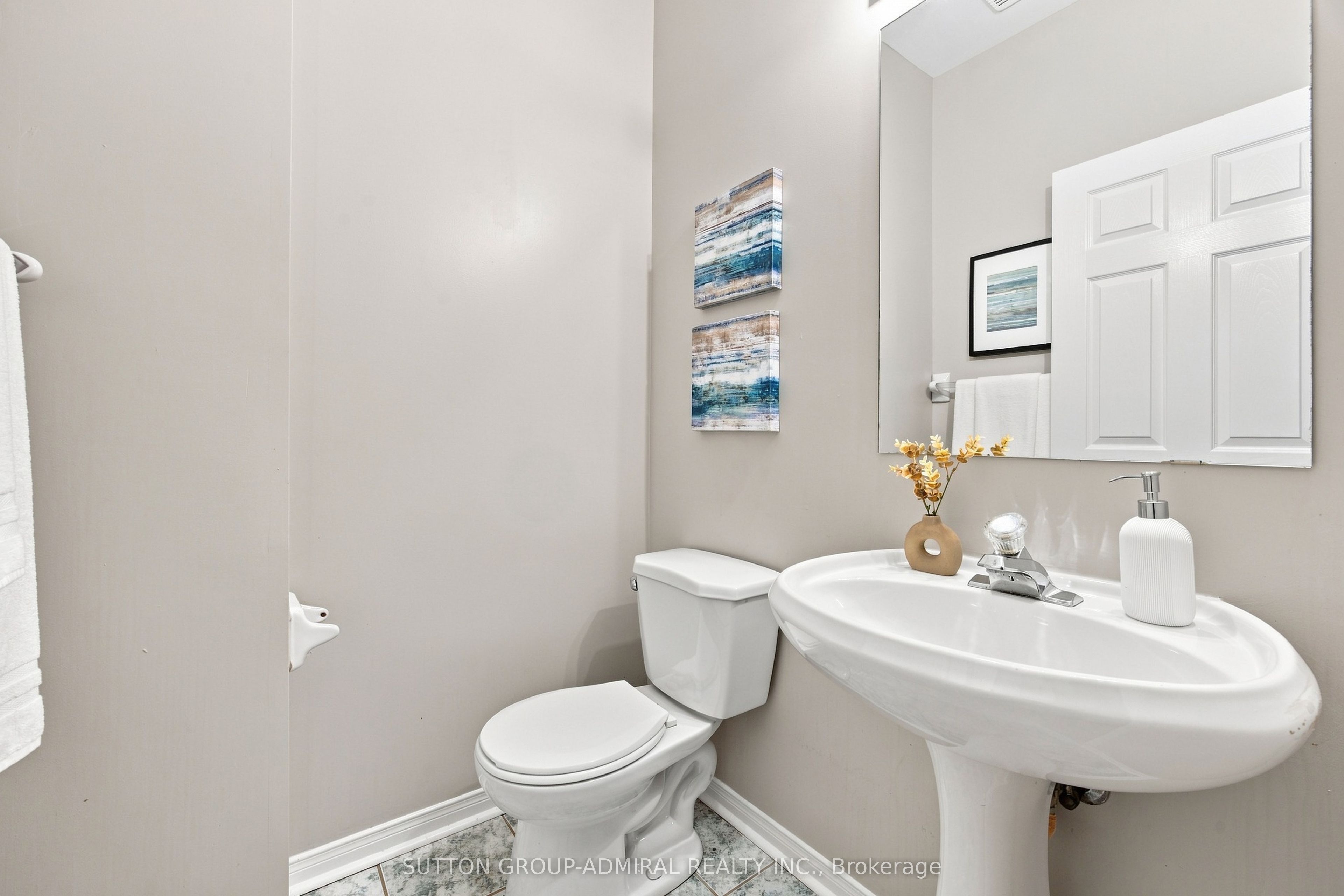 14 Craddock Street Property Photo 22