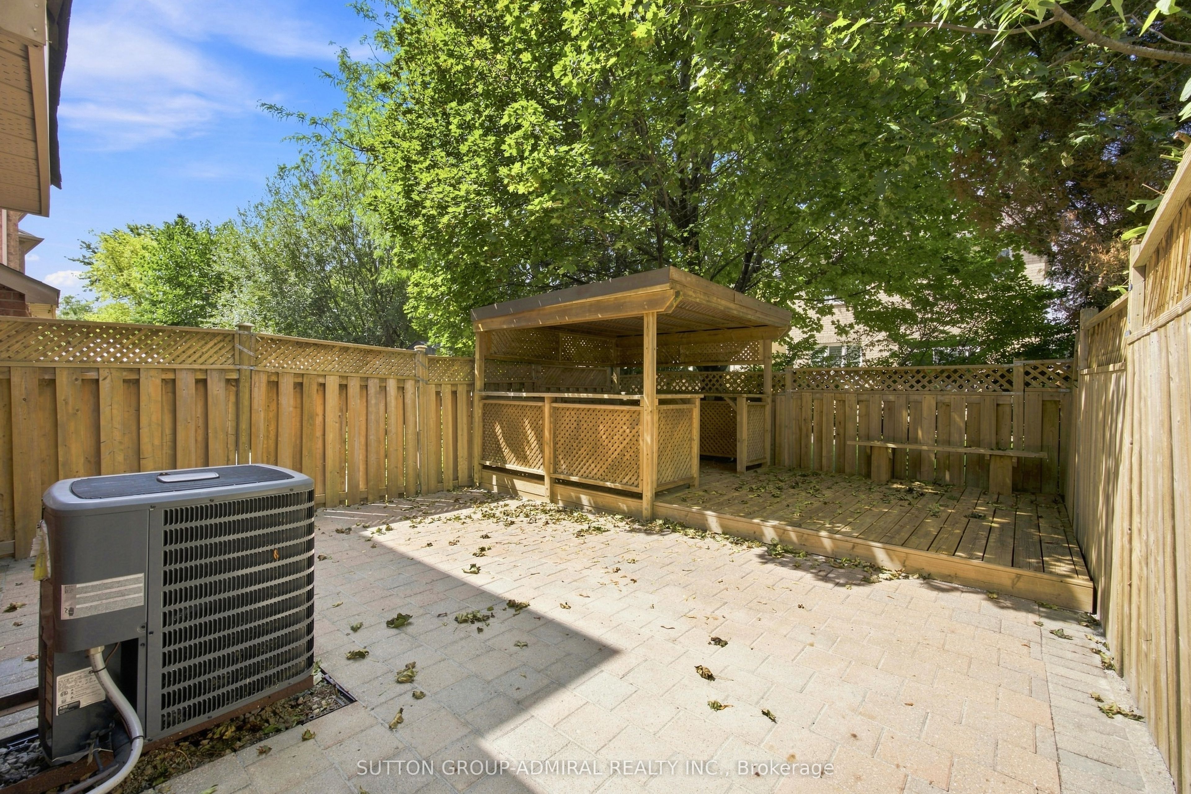 14 Craddock Street Property Photo 38